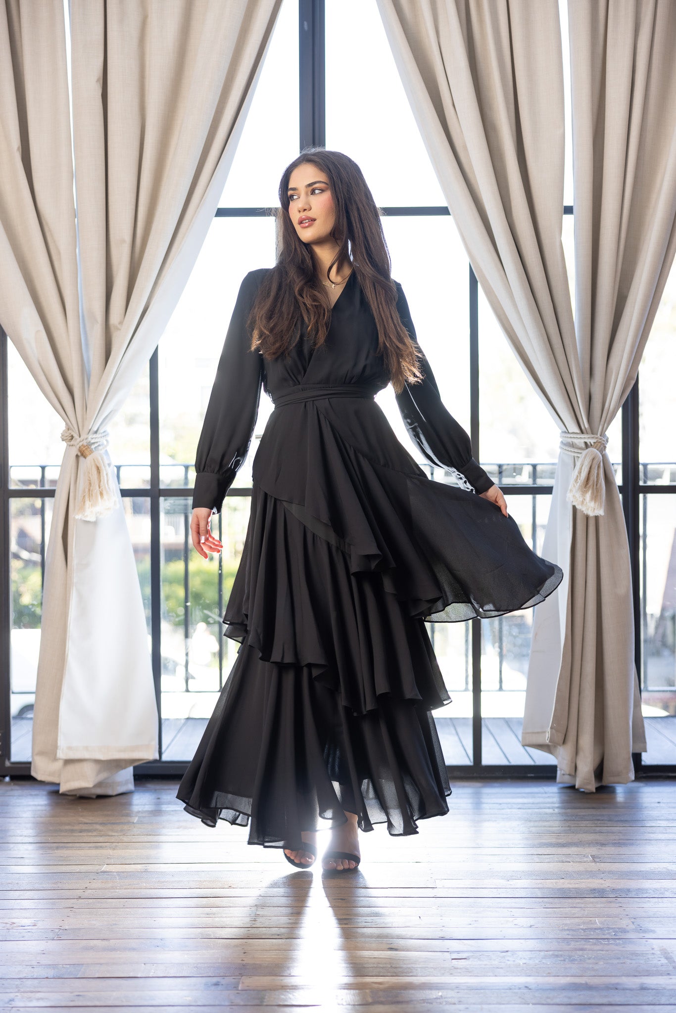 M8242Black-dress-abaya