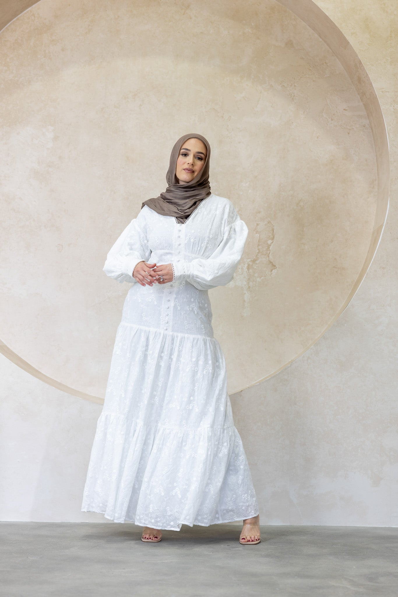 M8343White-dress-abaya