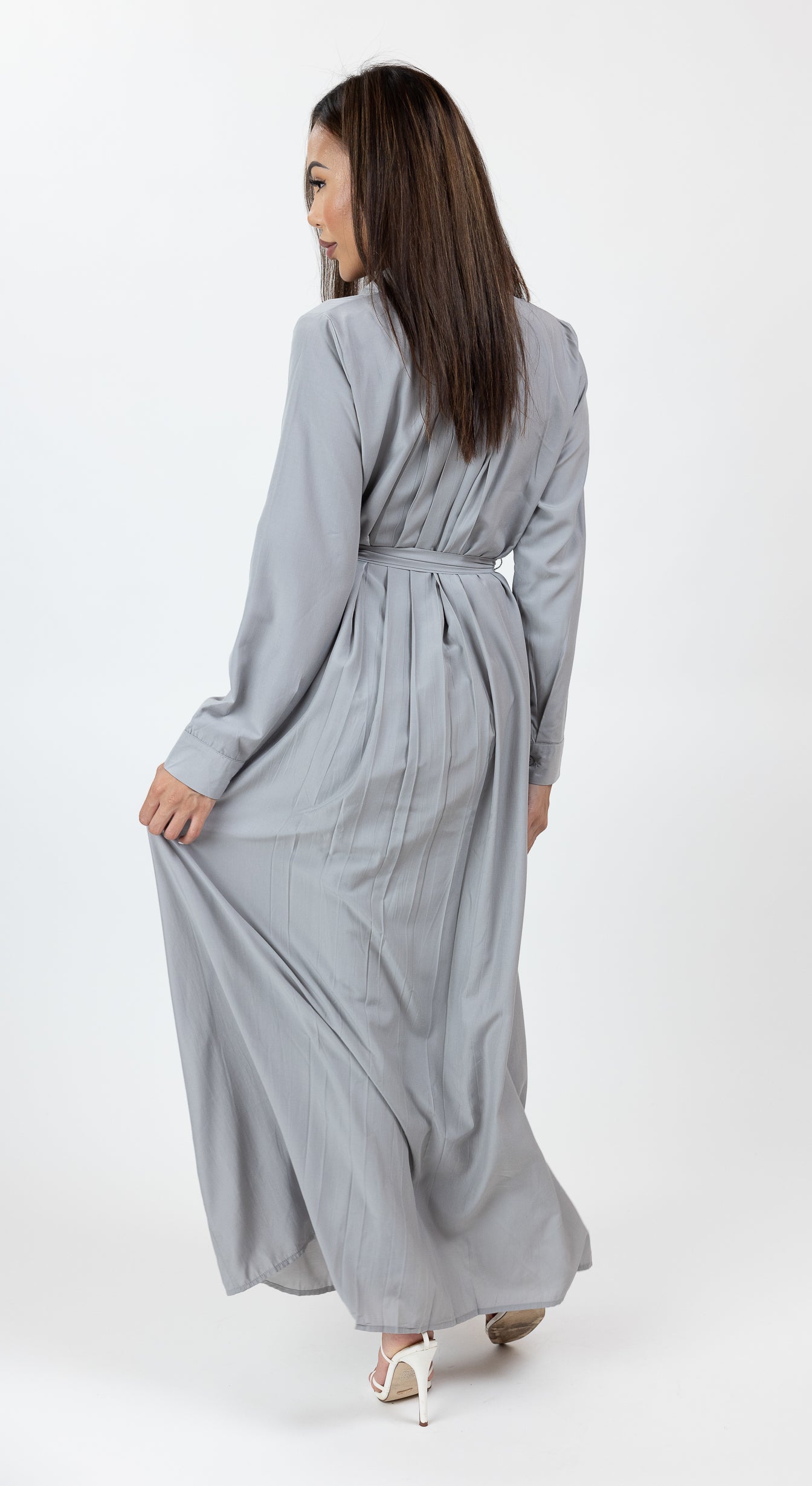 M8377Grey-dress-shirt-abaya