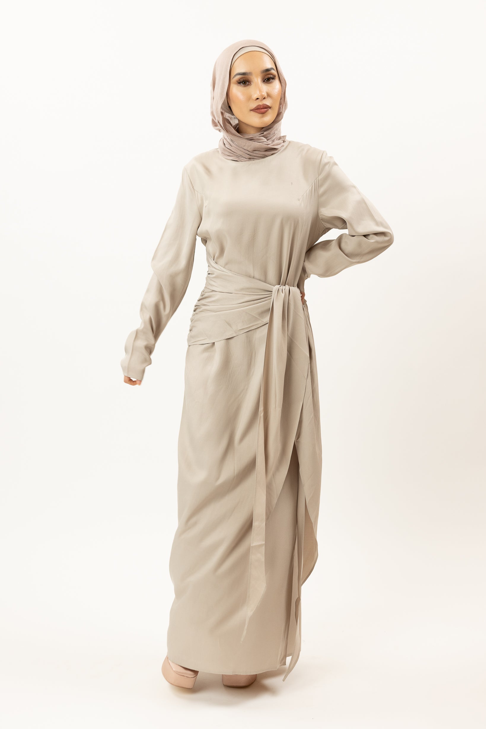 M8438Beige-maxi-dress