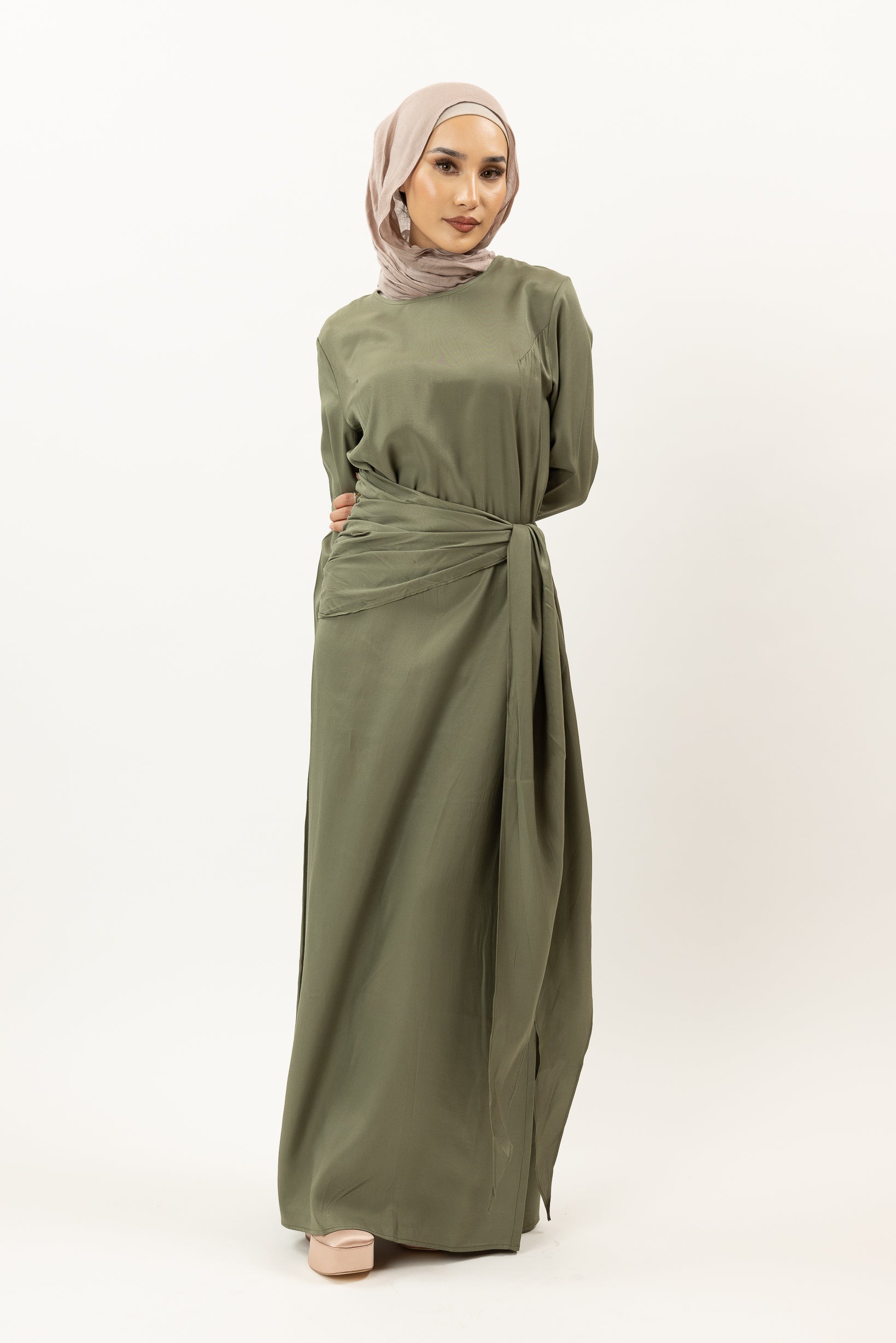 M8438Khaki-maxi-dress