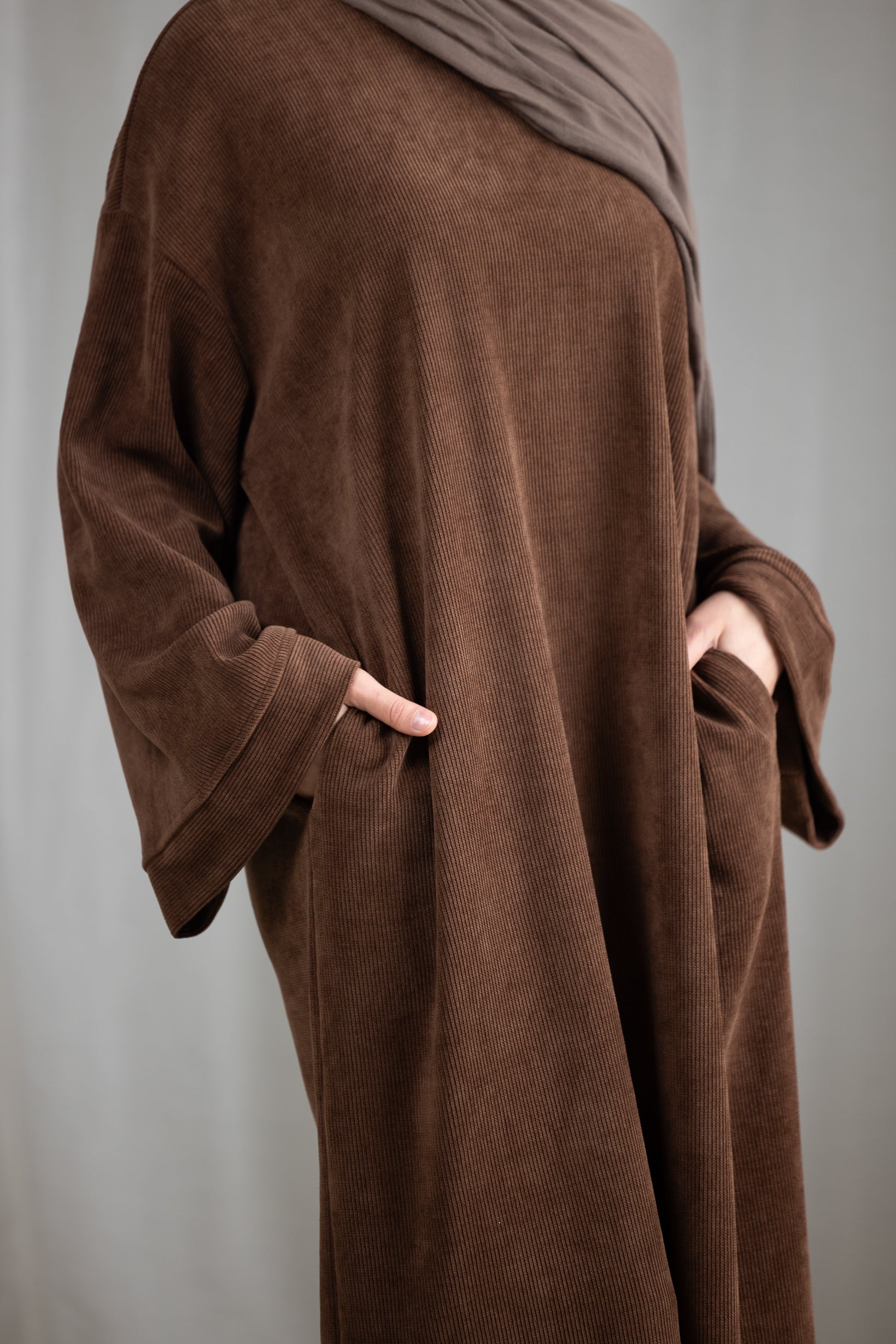 M8625Chocolate-dress-abaya