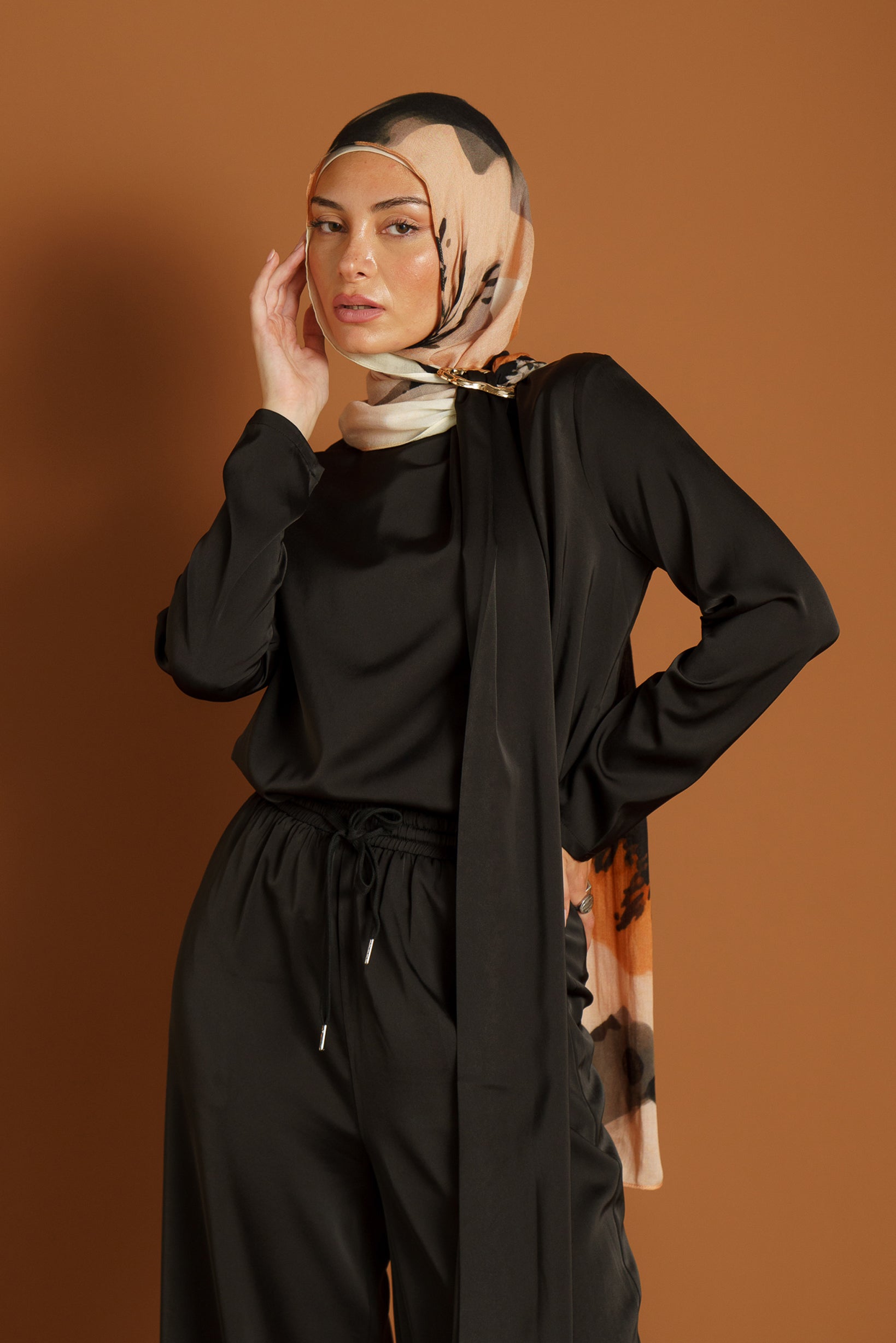 Runway Harlow Black Bundle
