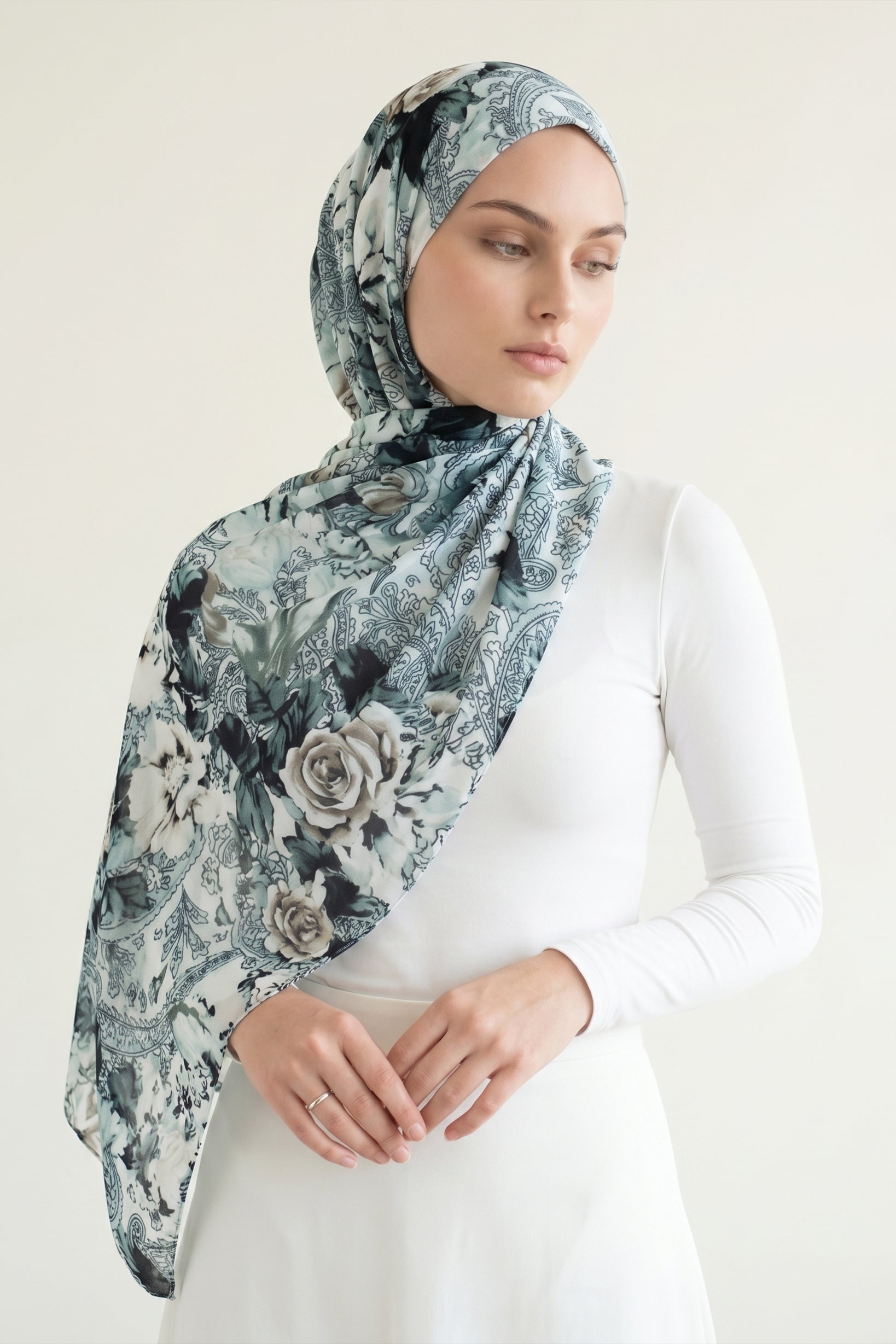 Floretta Swim Shawl