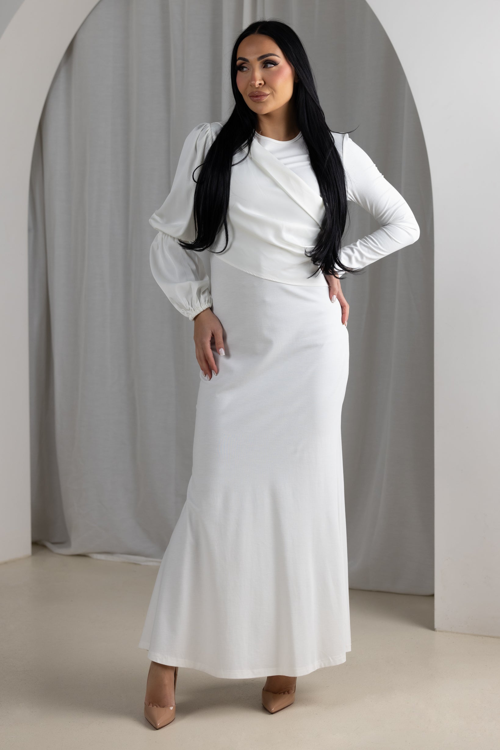 M8696White-dress-abaya