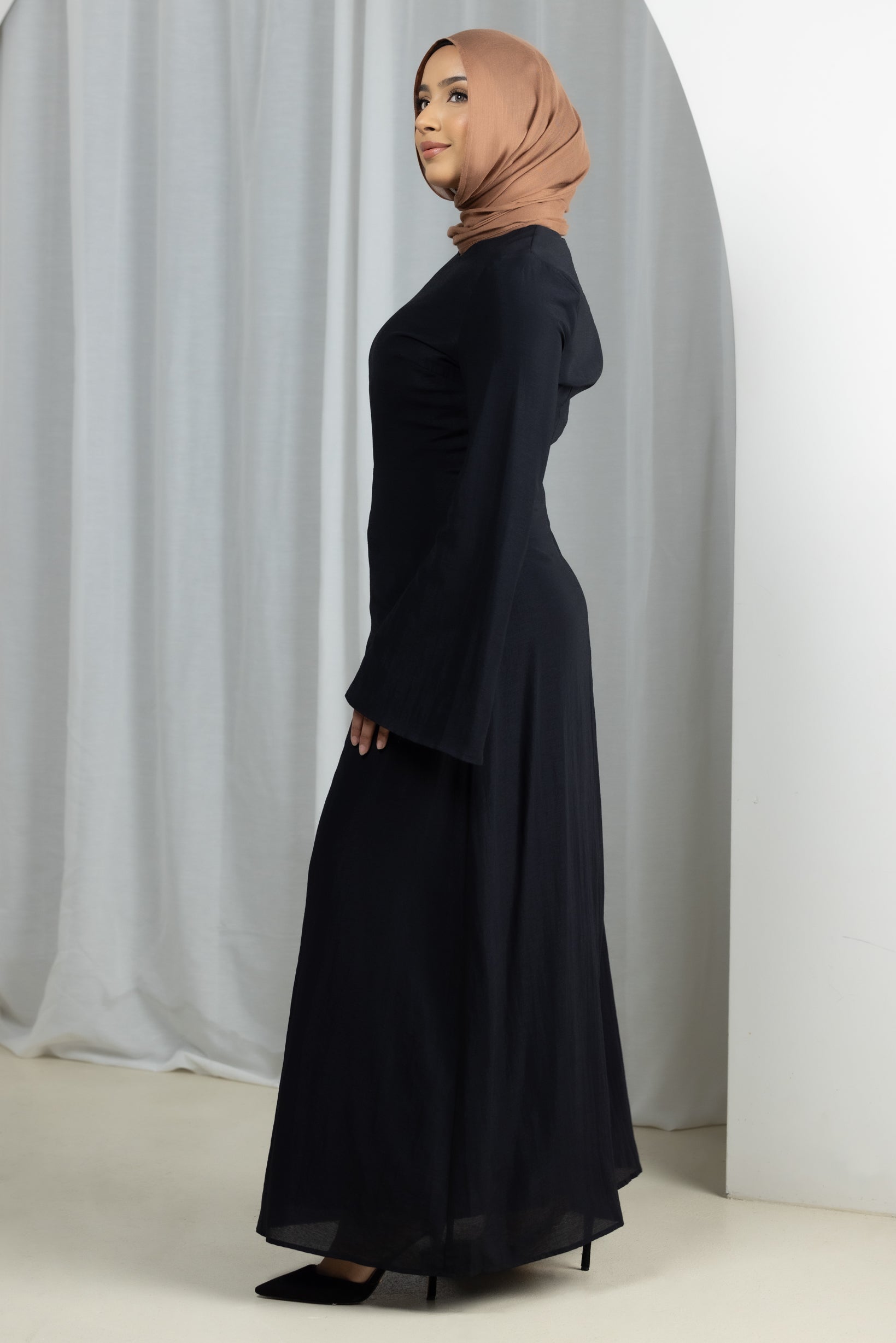 M8736-BLK-maxi-dress