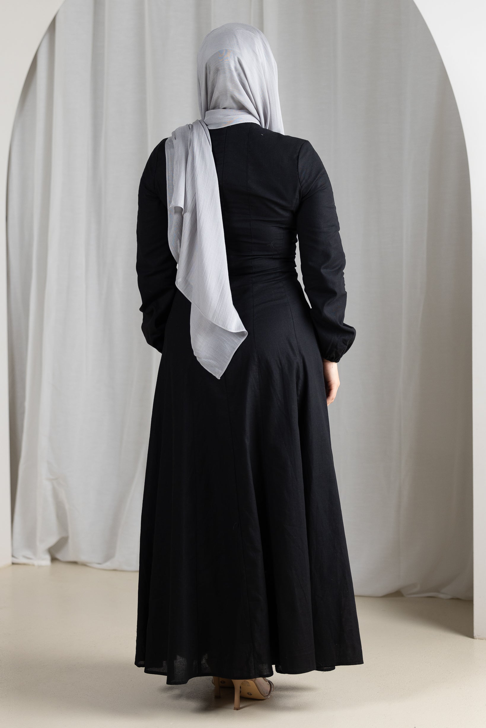 M8737Black-dress-abaya