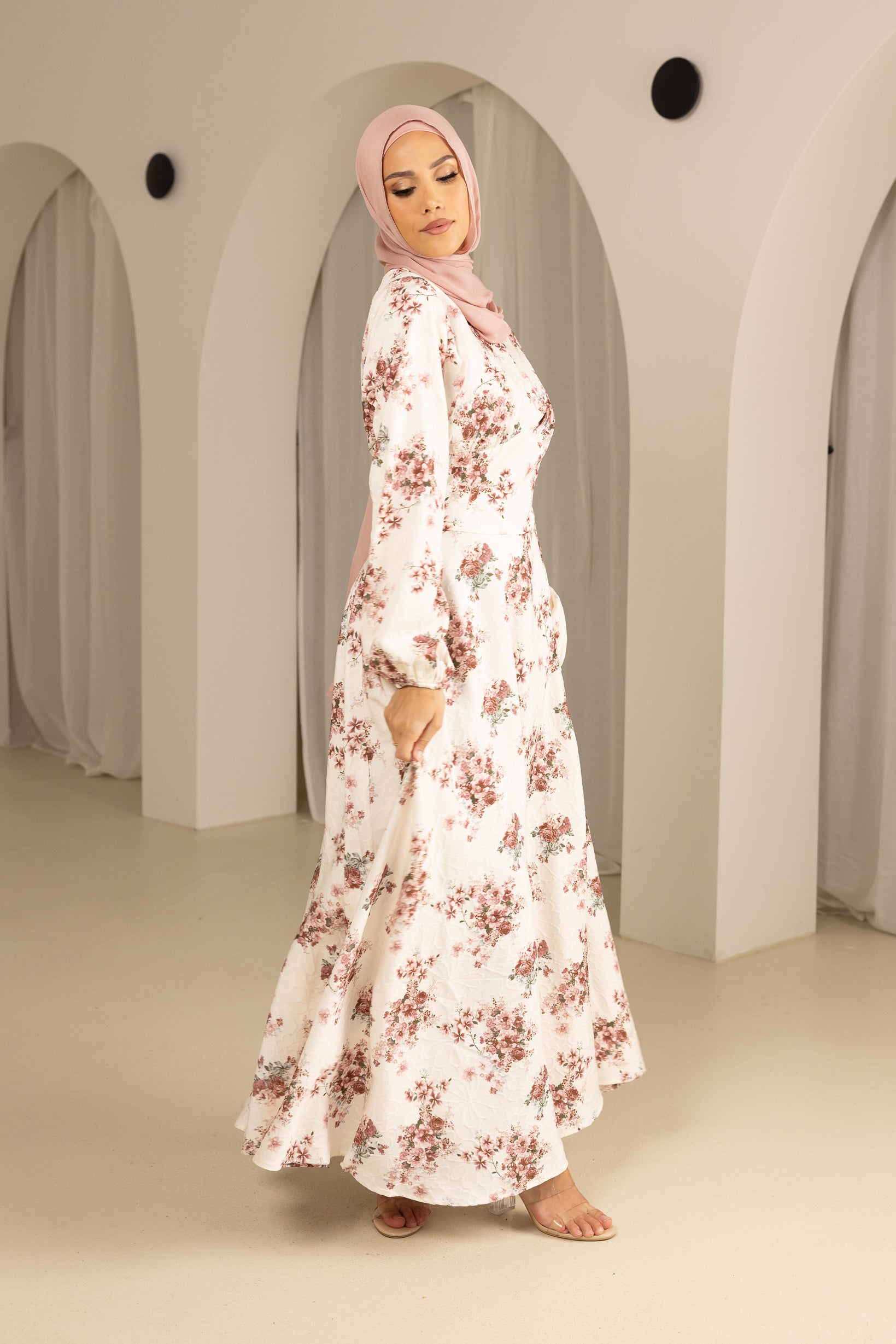 M8759Maroonfloral-dress-abaya