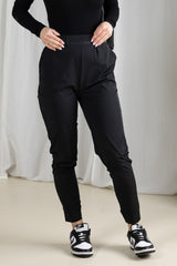 M8777Black-jogger-pants