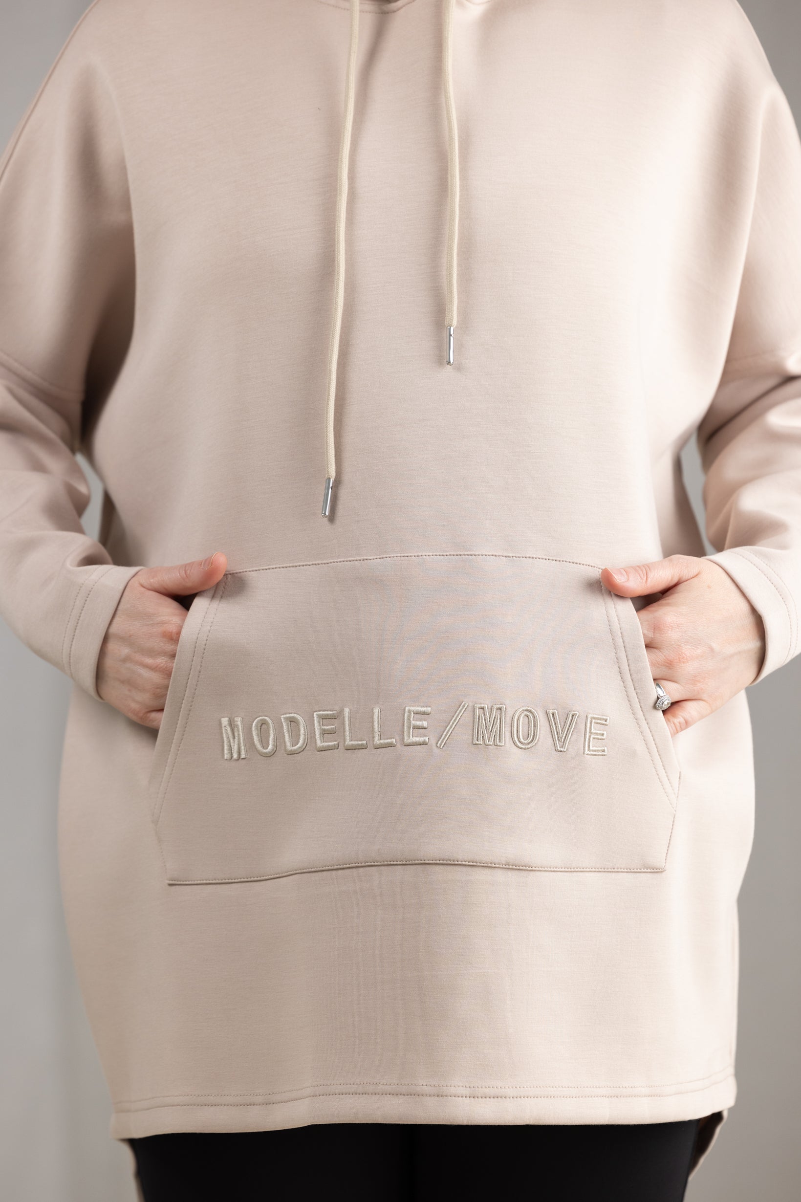 Modelle/Move Harlem Hoody Jumper