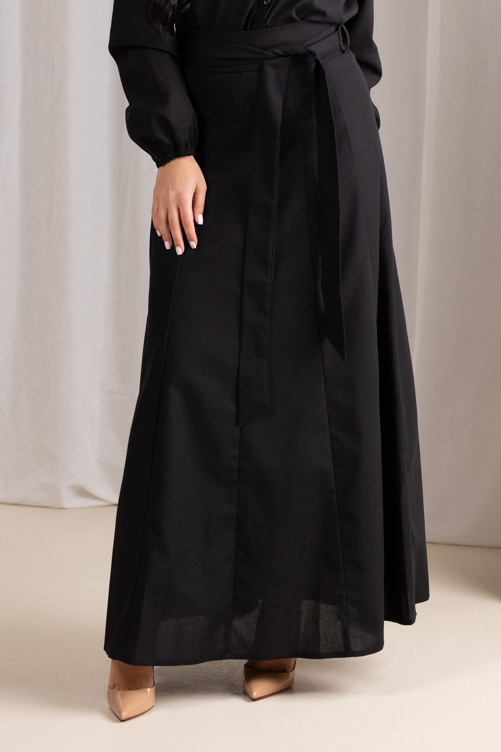 M8849Black-maxi-skirt