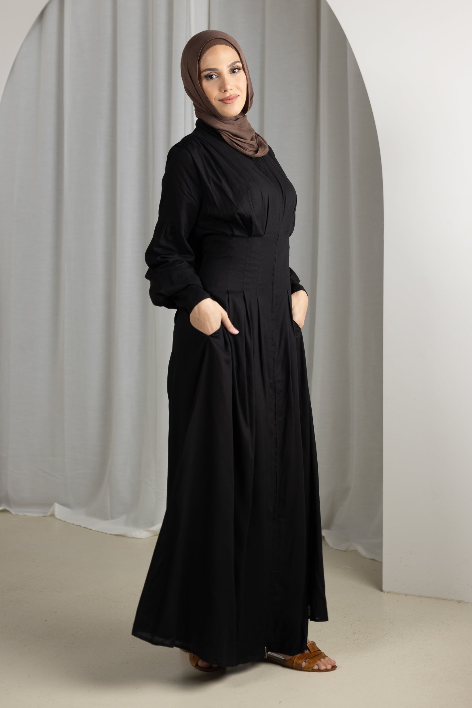 M8879-Black-dress-abaya-2way