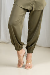 M8882Khaki-pants