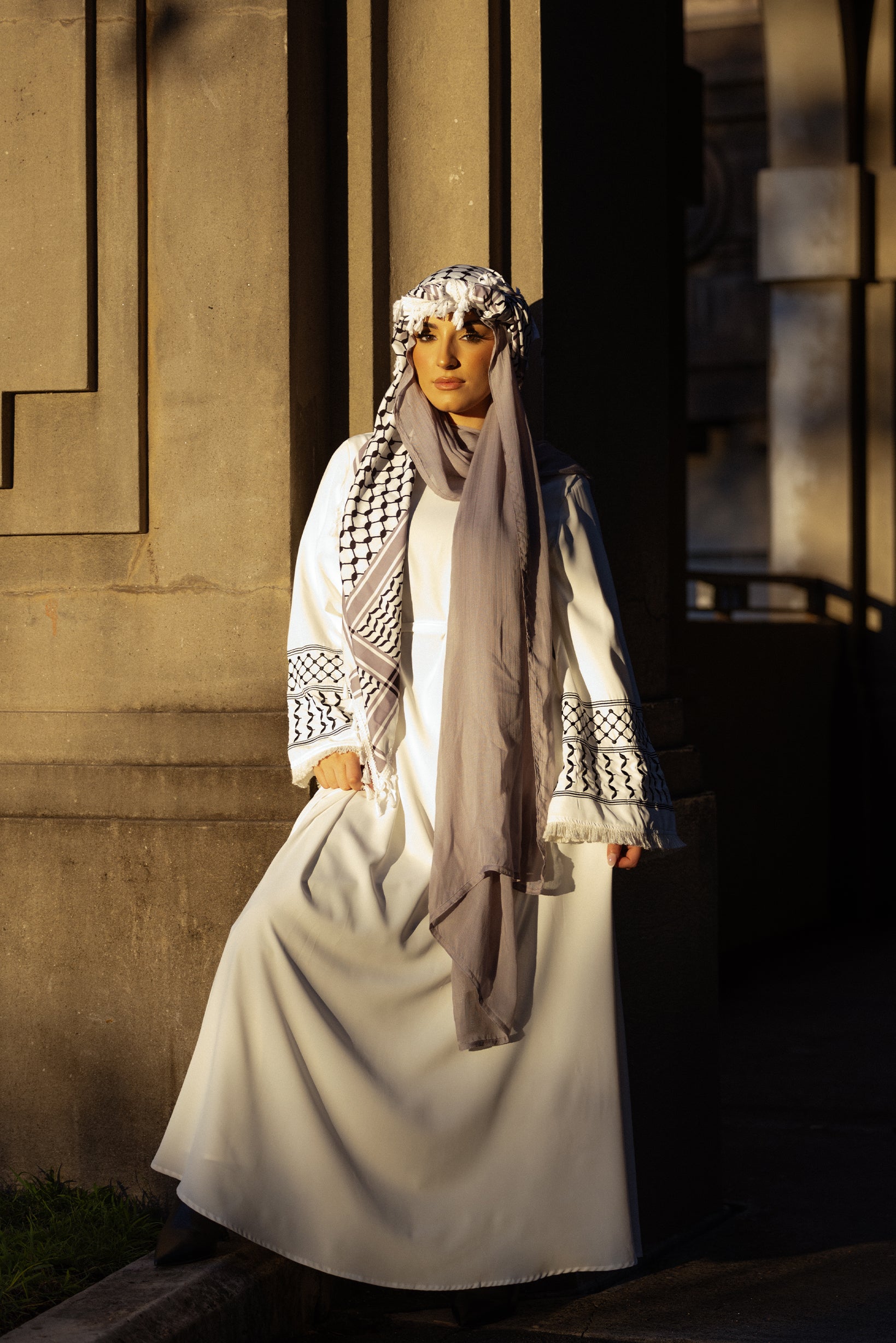 M8936White-dress-abaya