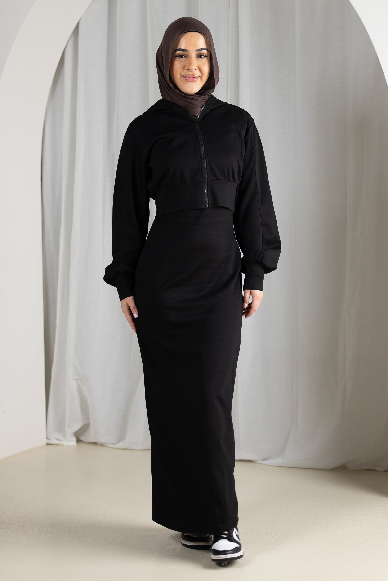 M8939Black-body-dress