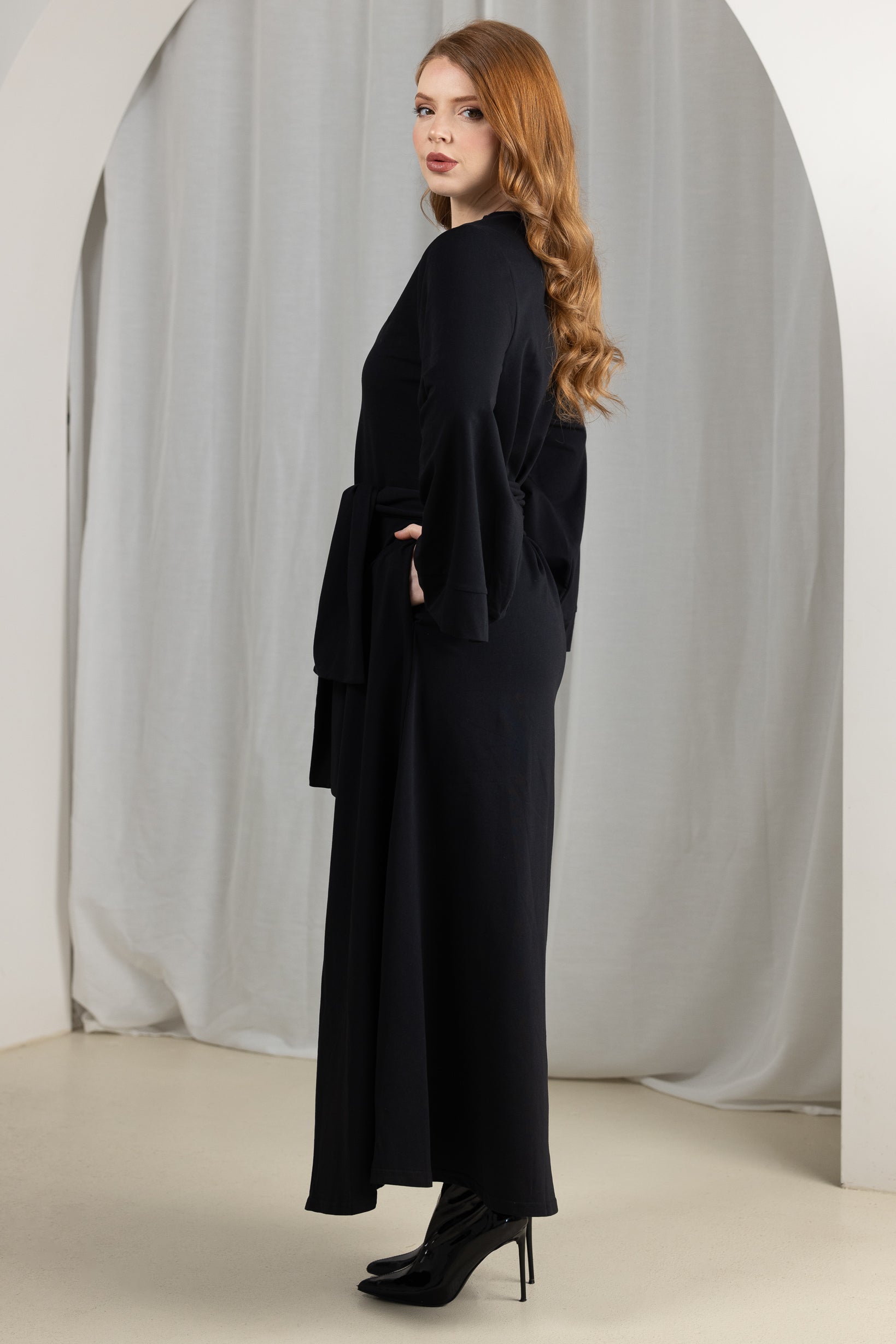 M9014-Black-dress-abaya