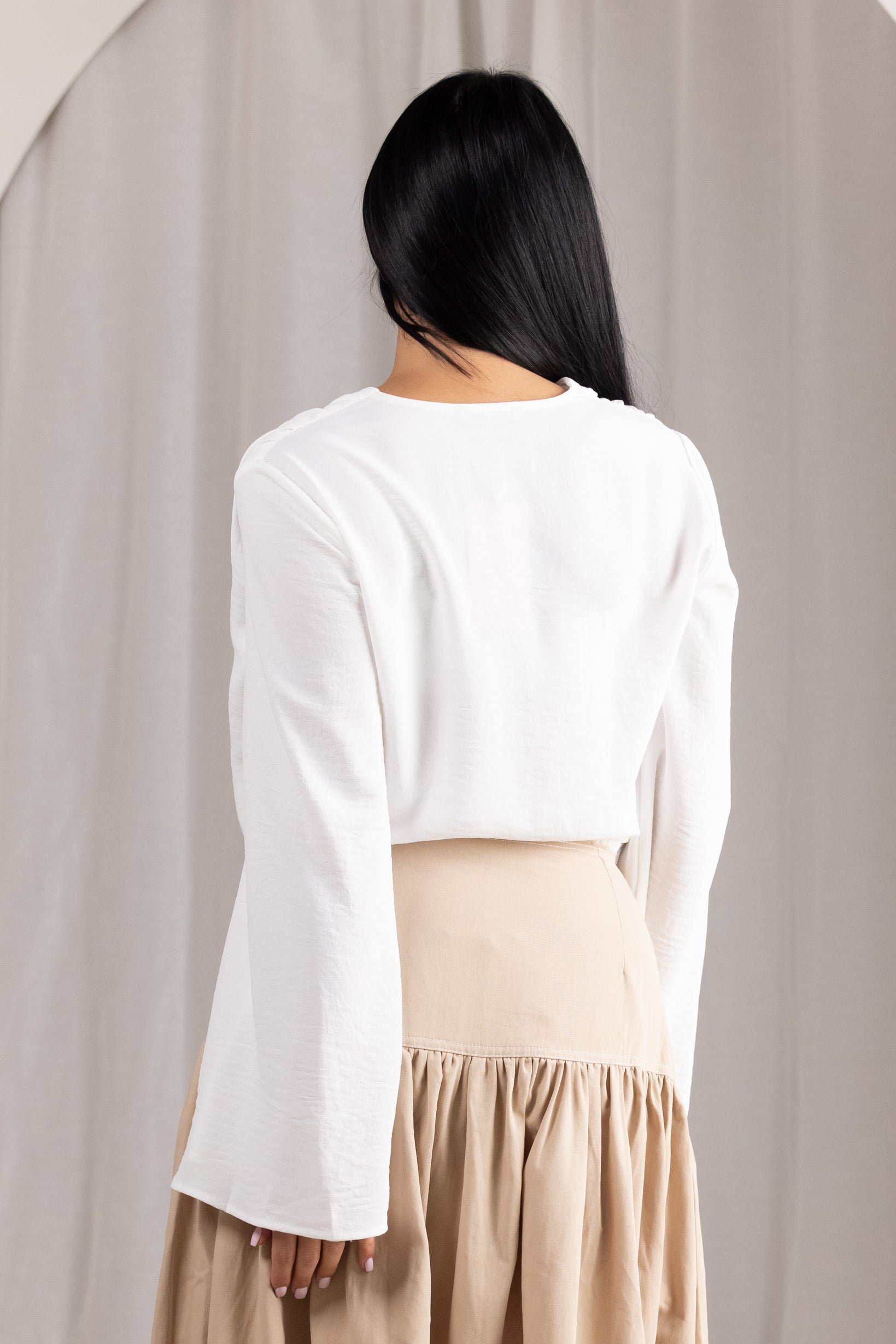 M9031White-blouse-top