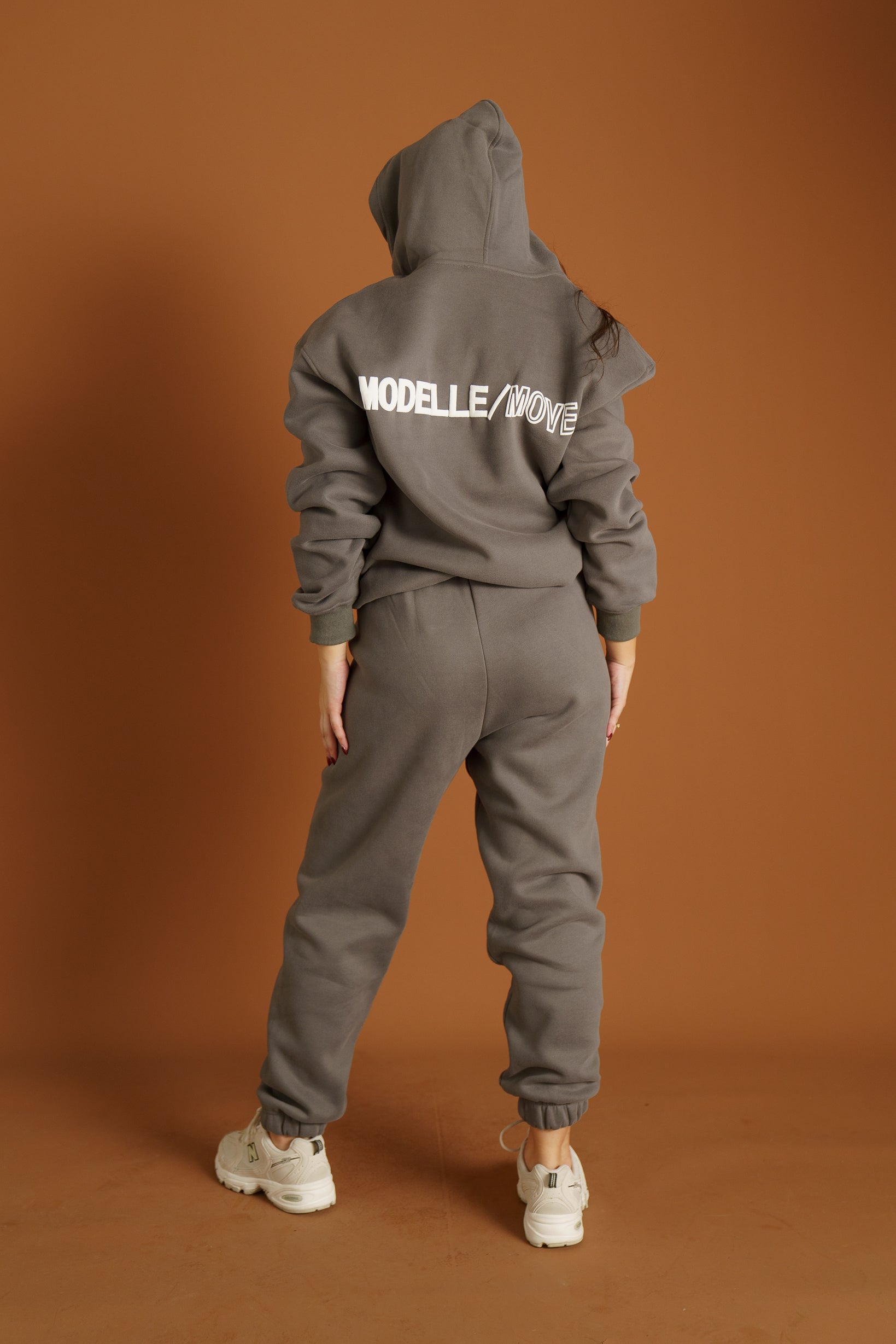 Modelle/Move Lounge Wear Hoody