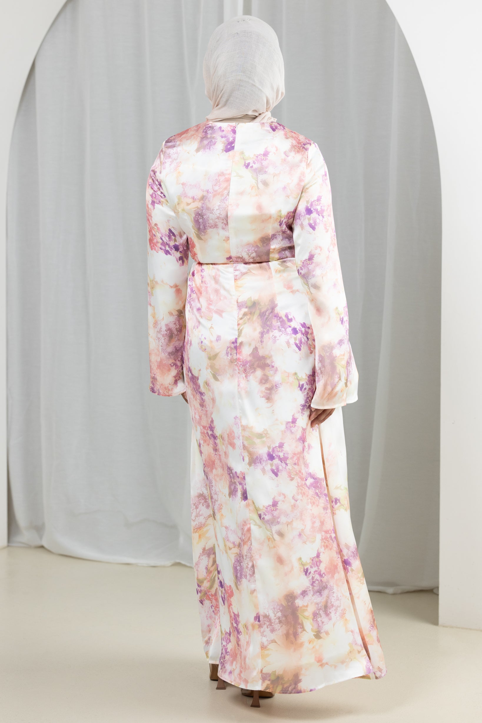 M9146-PNK-floral-maxi-dress