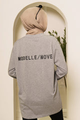 Modelle/Move Essential Long Sleeve Top