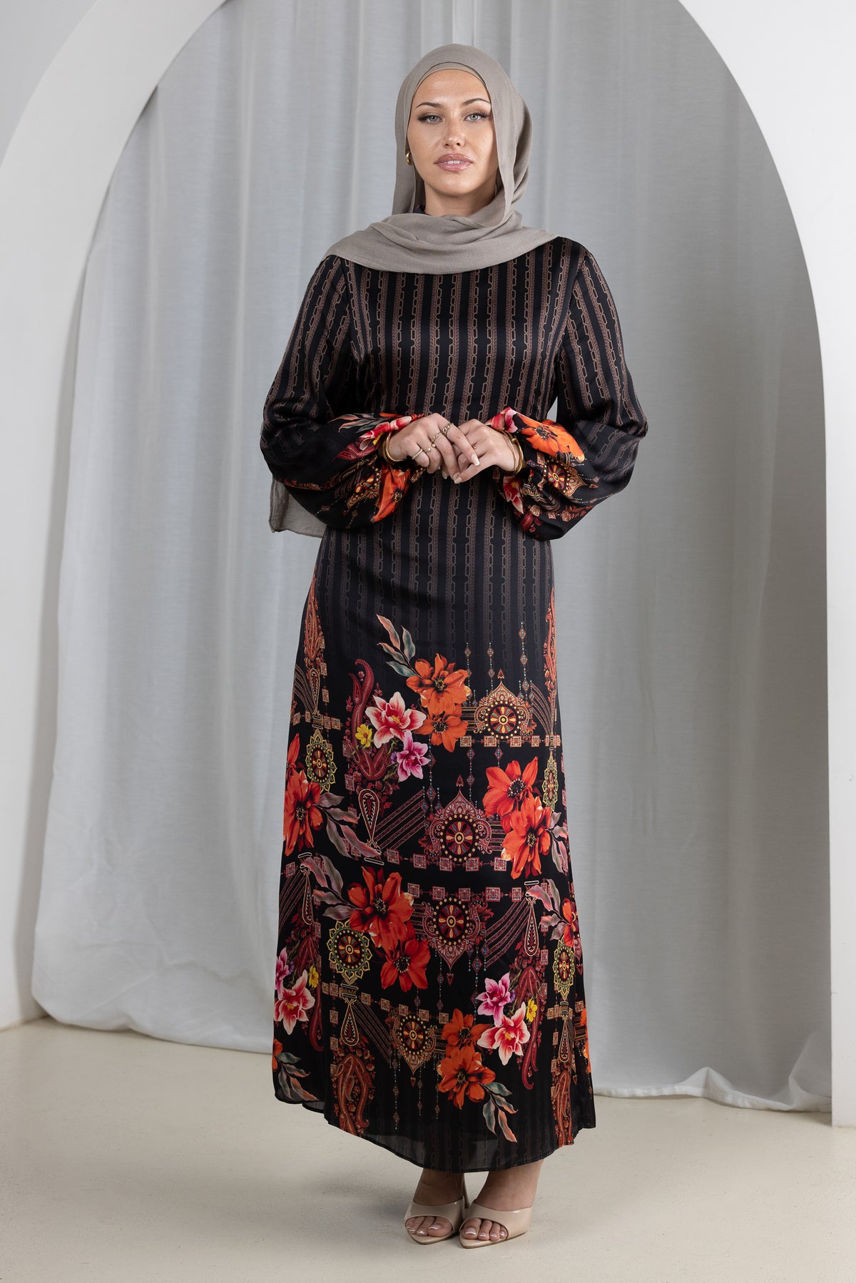 Areem Suleha Dress - Women's Modest Dresses- Modelle