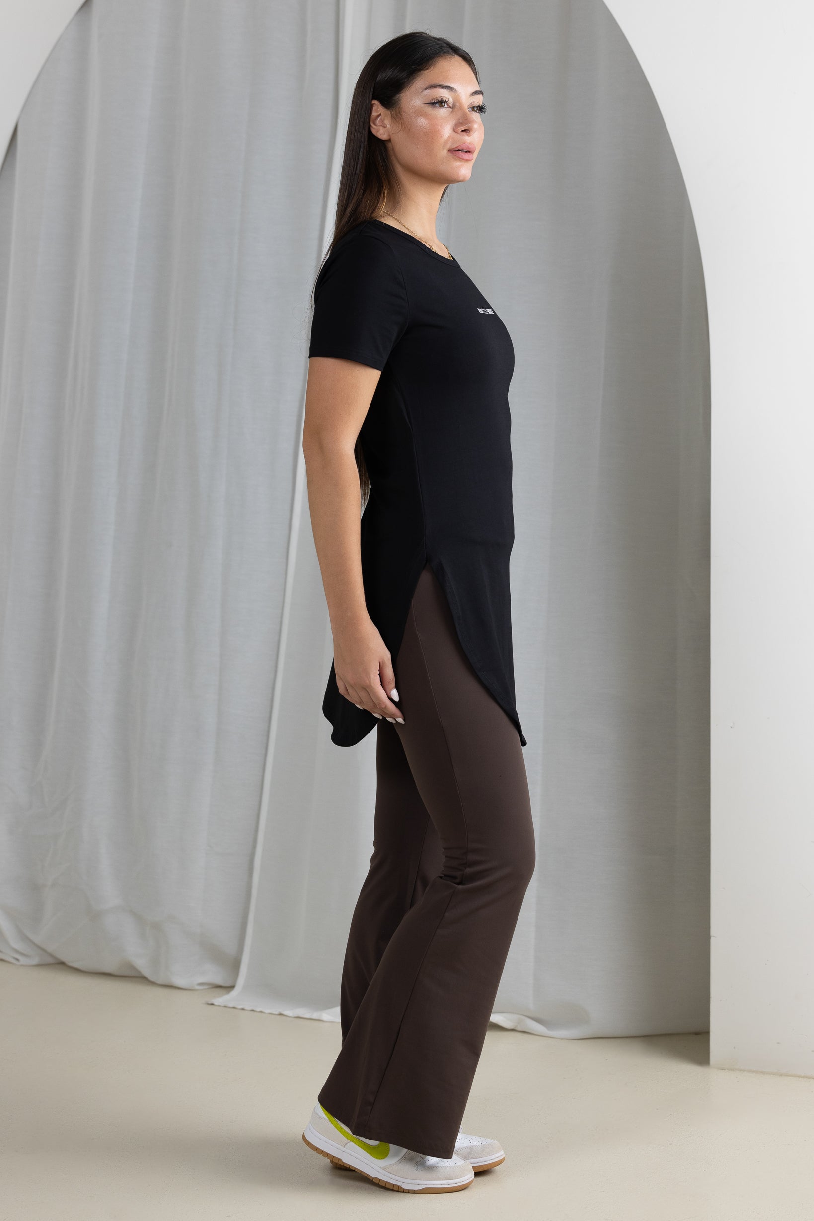 Modelle/Move Short Sleeve Loop Top