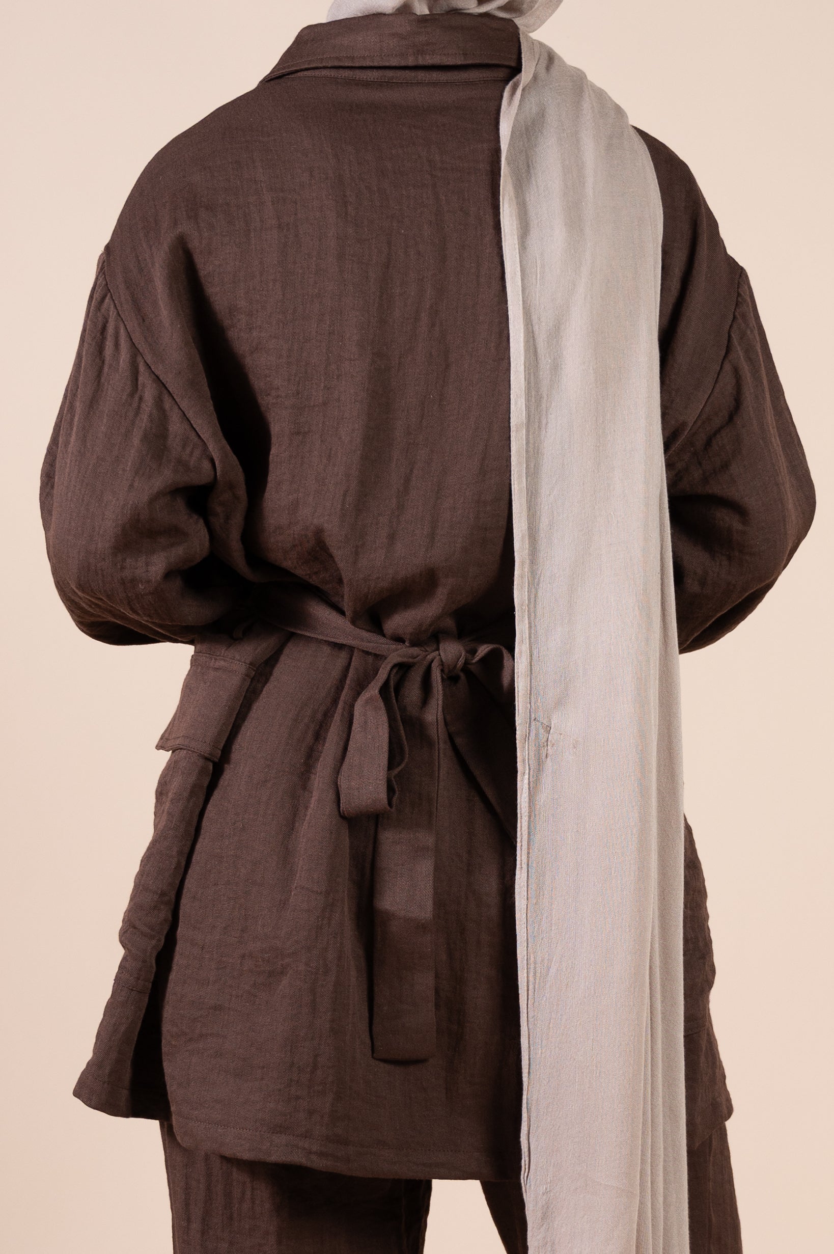 M9534-CHO-tie-shirt