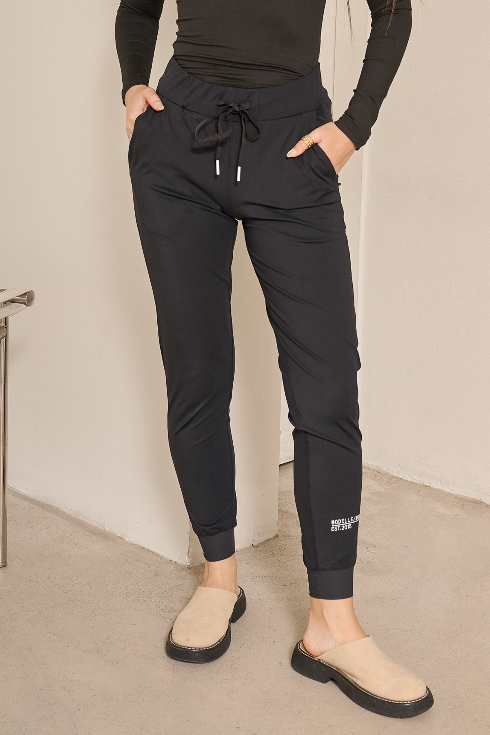 M9602-BLA-jogga-pants