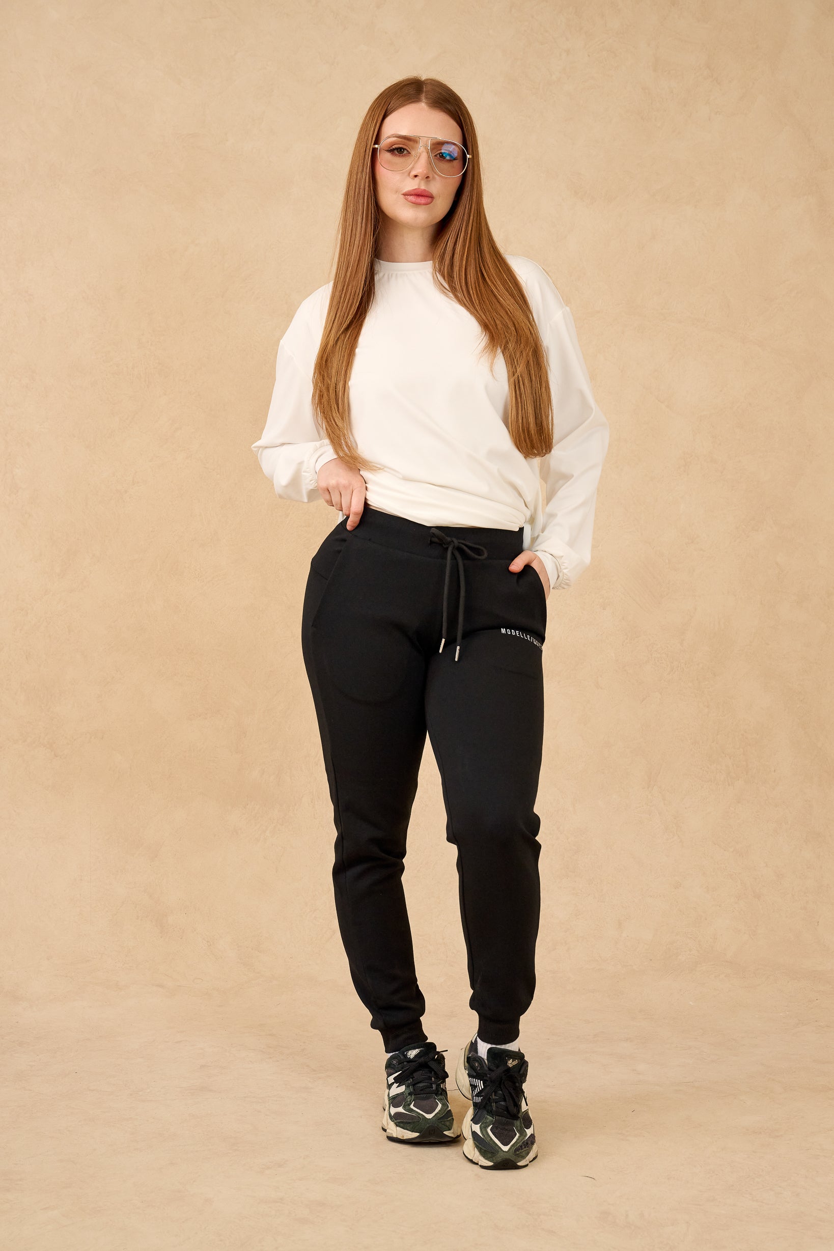 M9602-BLA-jogger-pants
