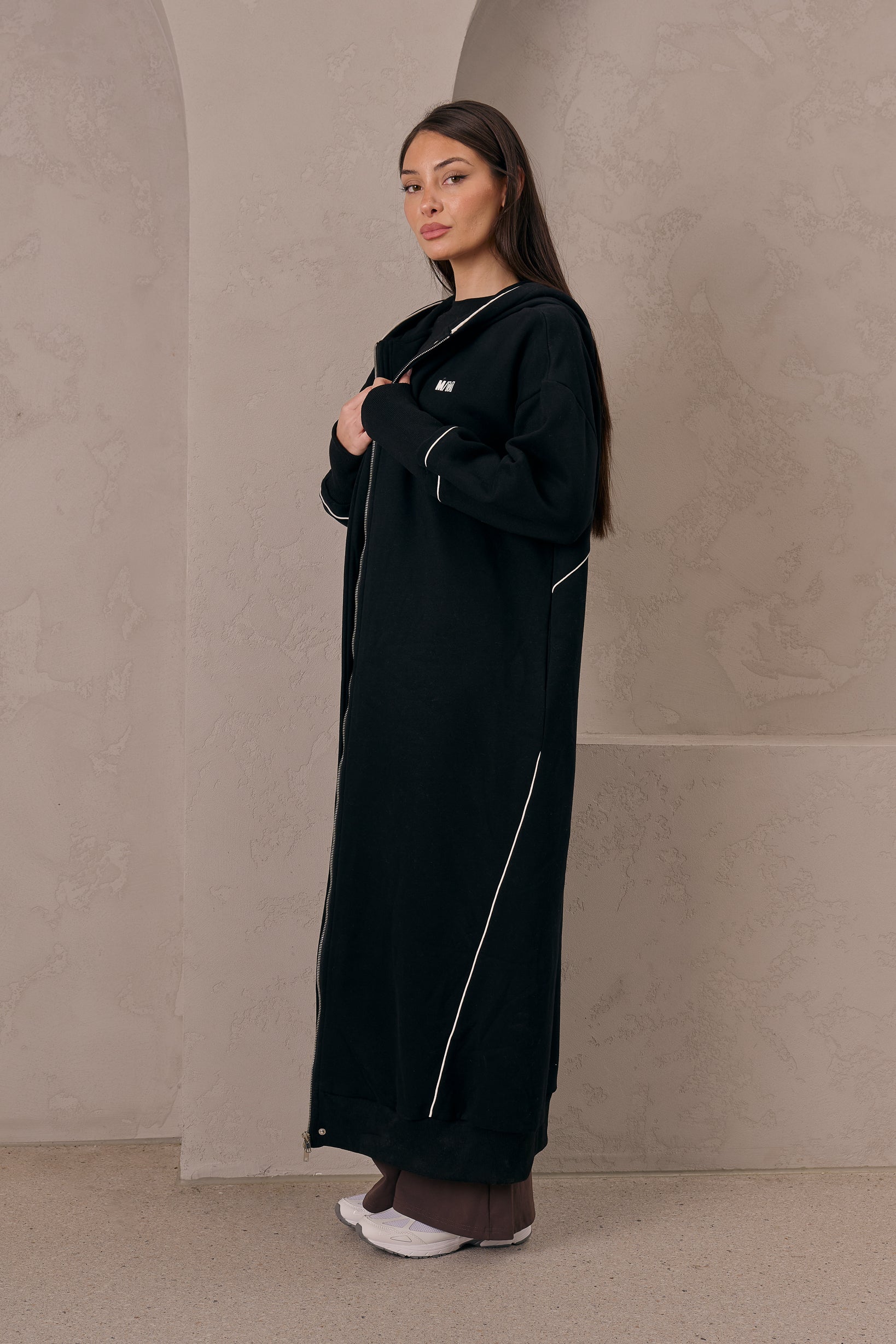 M9637-Bla-Maxi