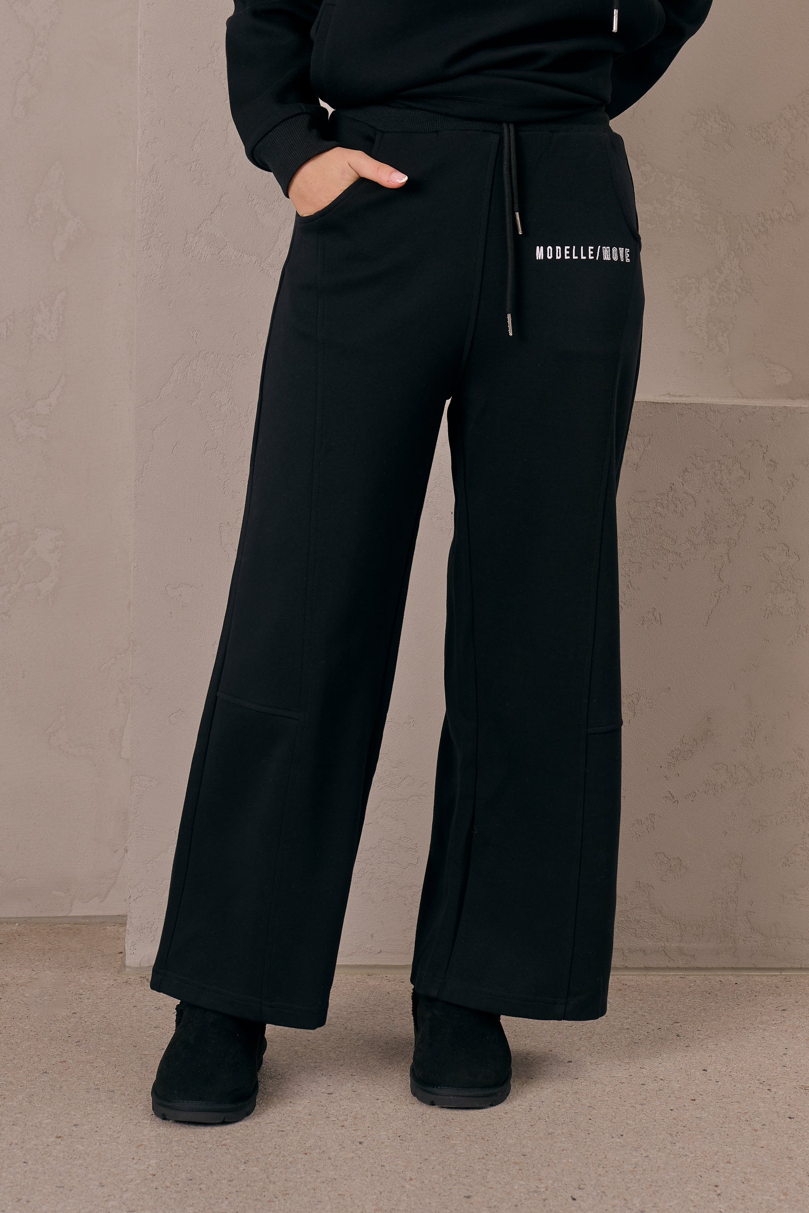 M9748-Bla-pant