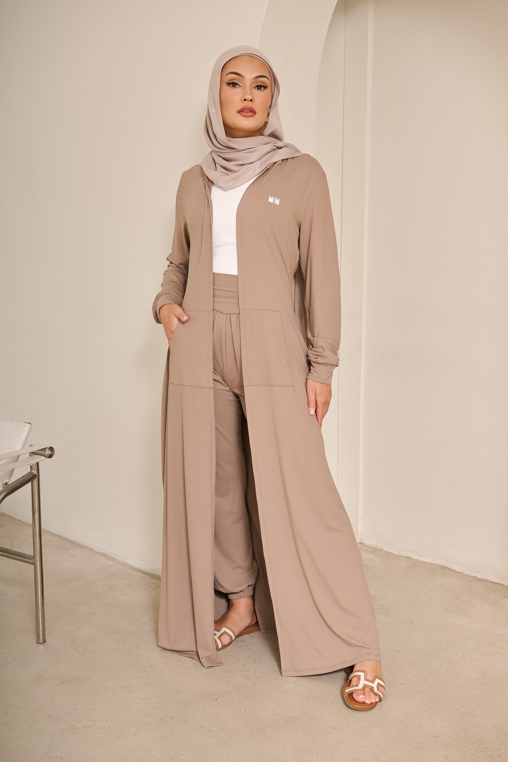 M9778-2-MOC-cardigan