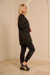 Modelle/Move Soleil Oversized Top — ÈLAN Edit