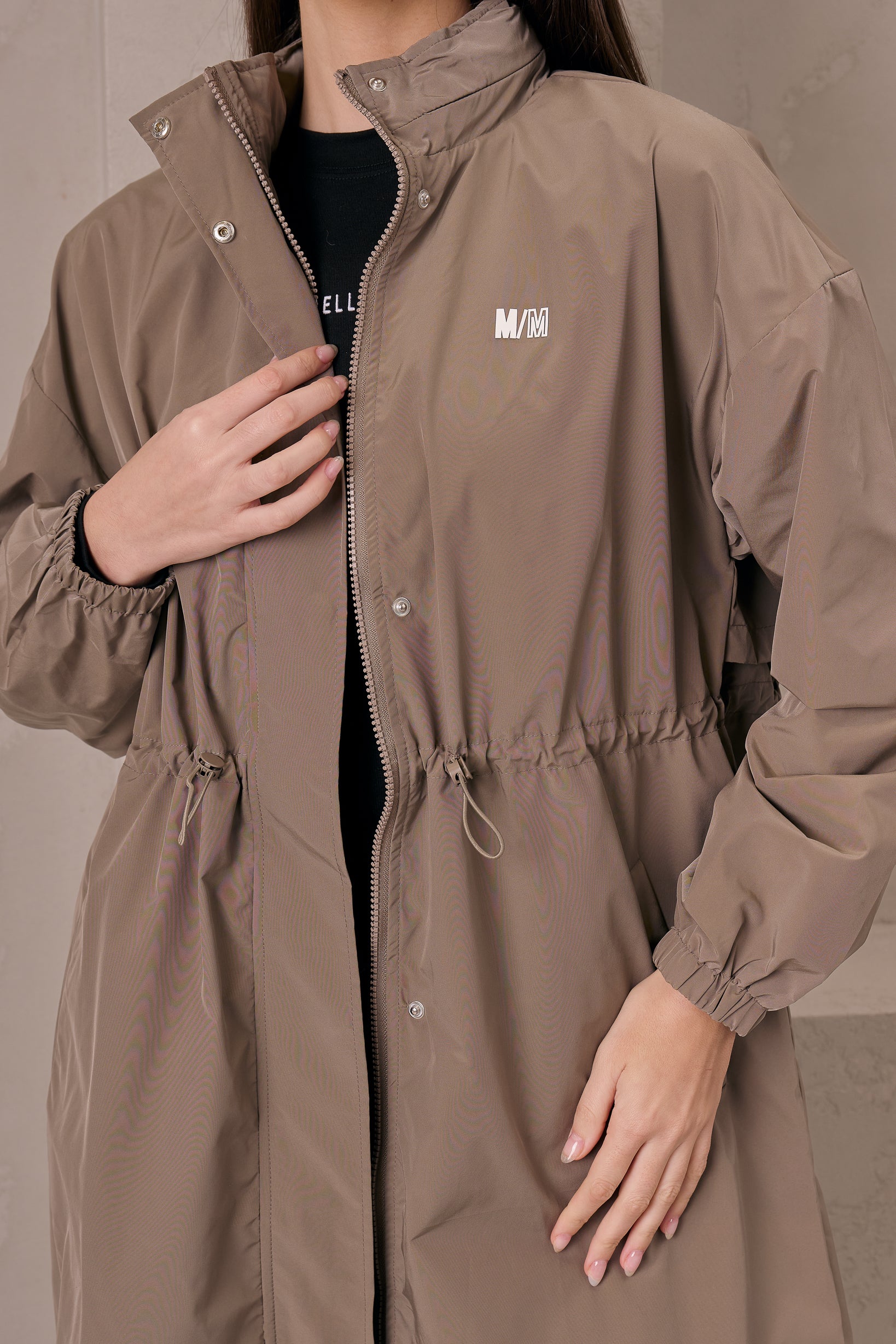 M9808-Taupe-trench