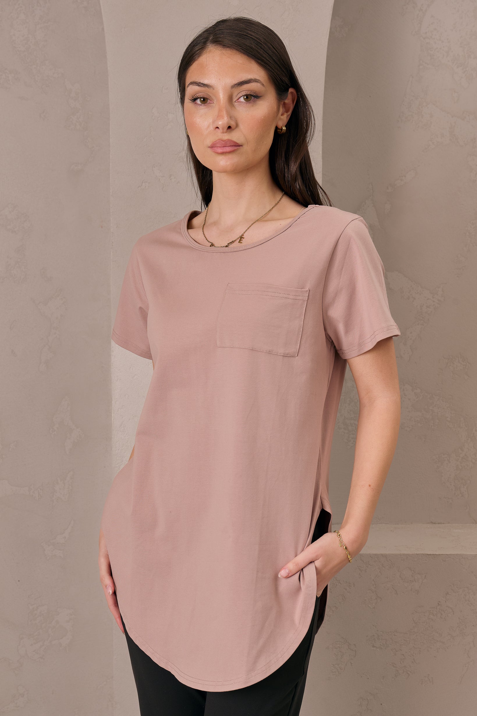 Basic Loop Tee - Shades of Nude