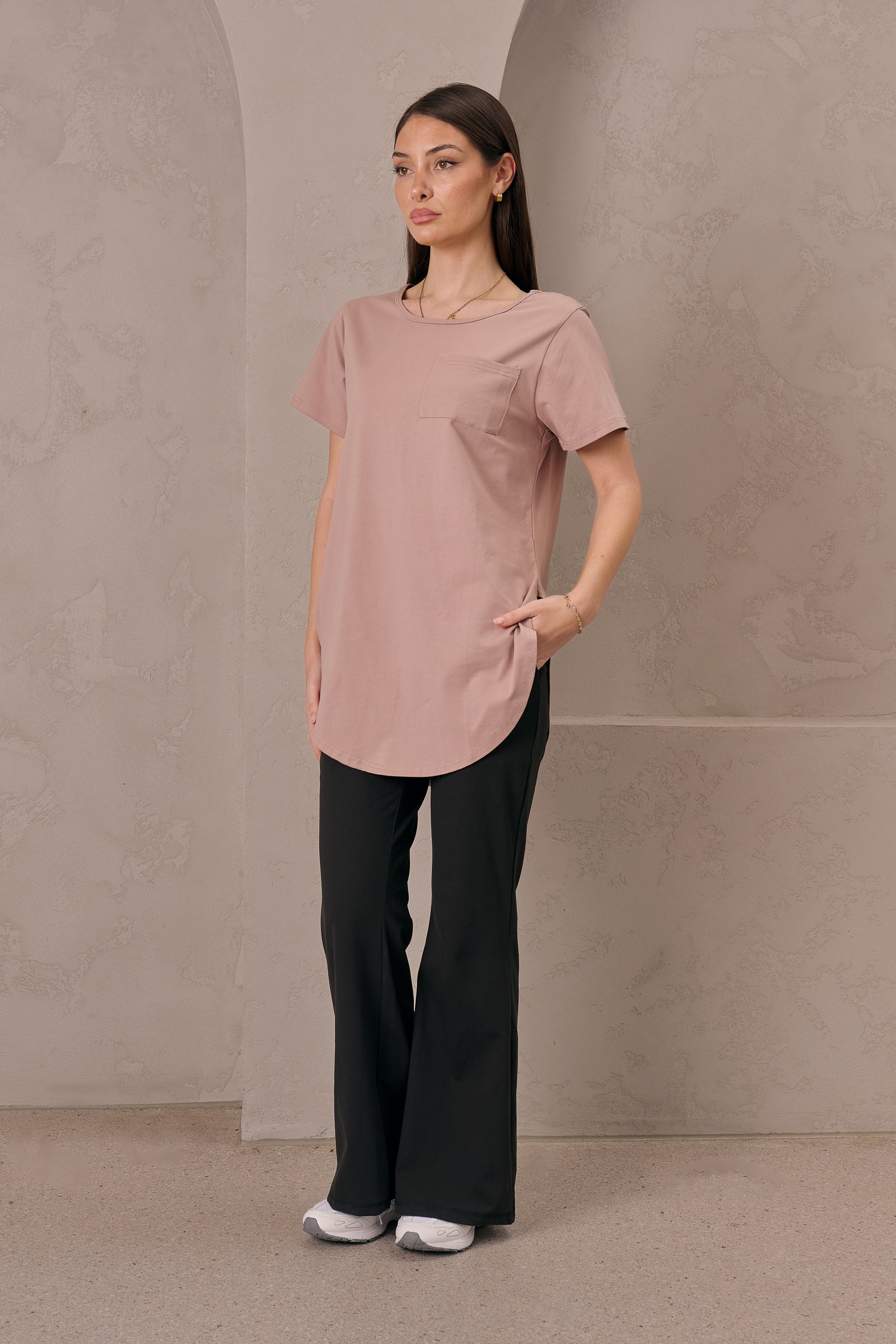 Basic Loop Tee - Shades of Nude