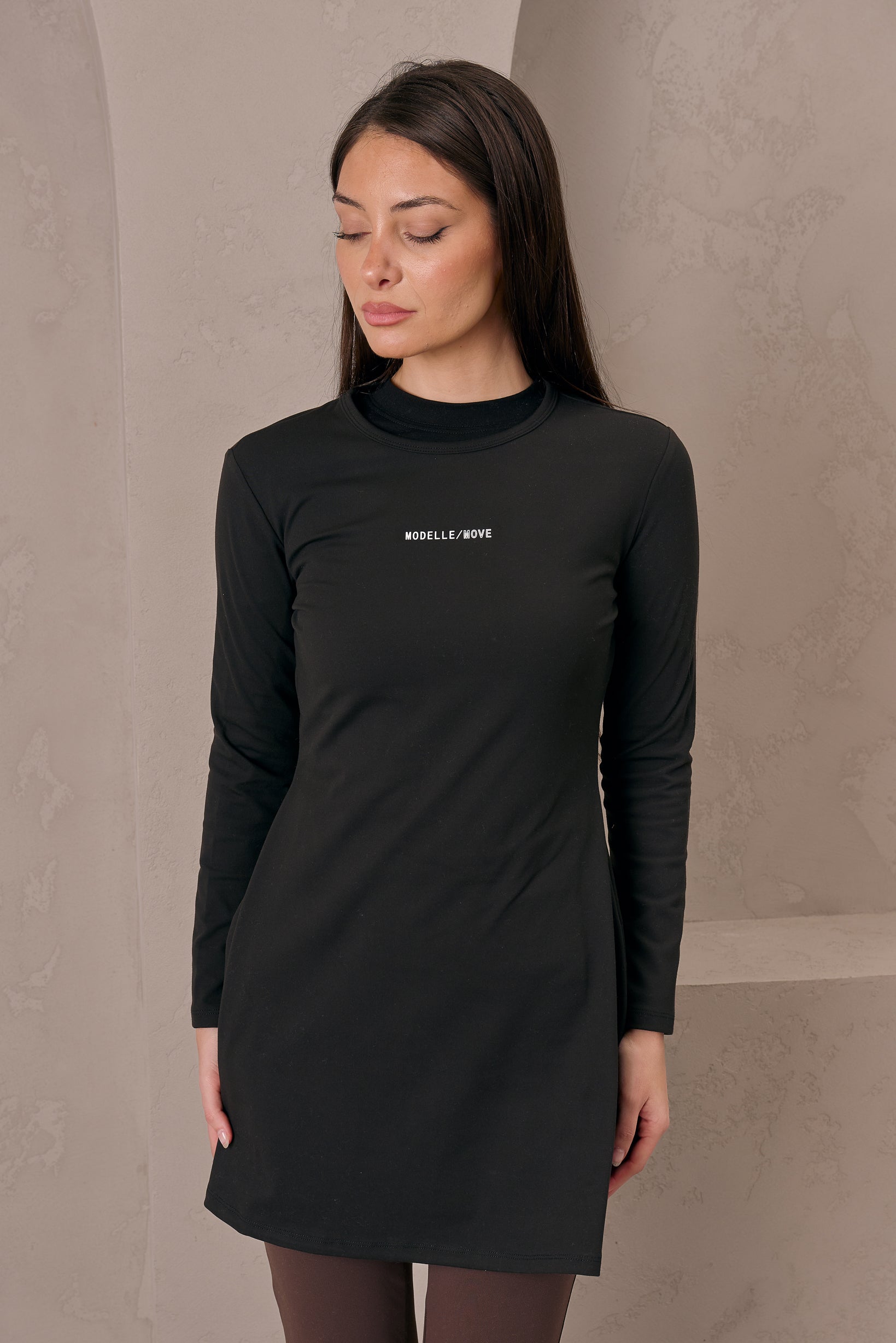 Modelle/Move In Motion Long Top