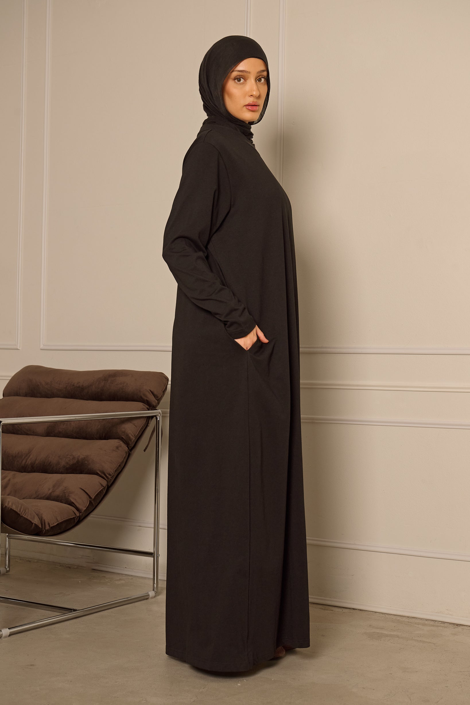 Modelle/Move Essential Maxi Dress —  Aurum Edit