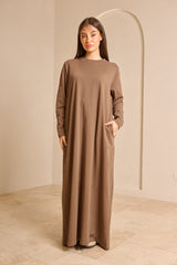 Modelle/Move Essential Maxi Dress — ÈLAN Edit