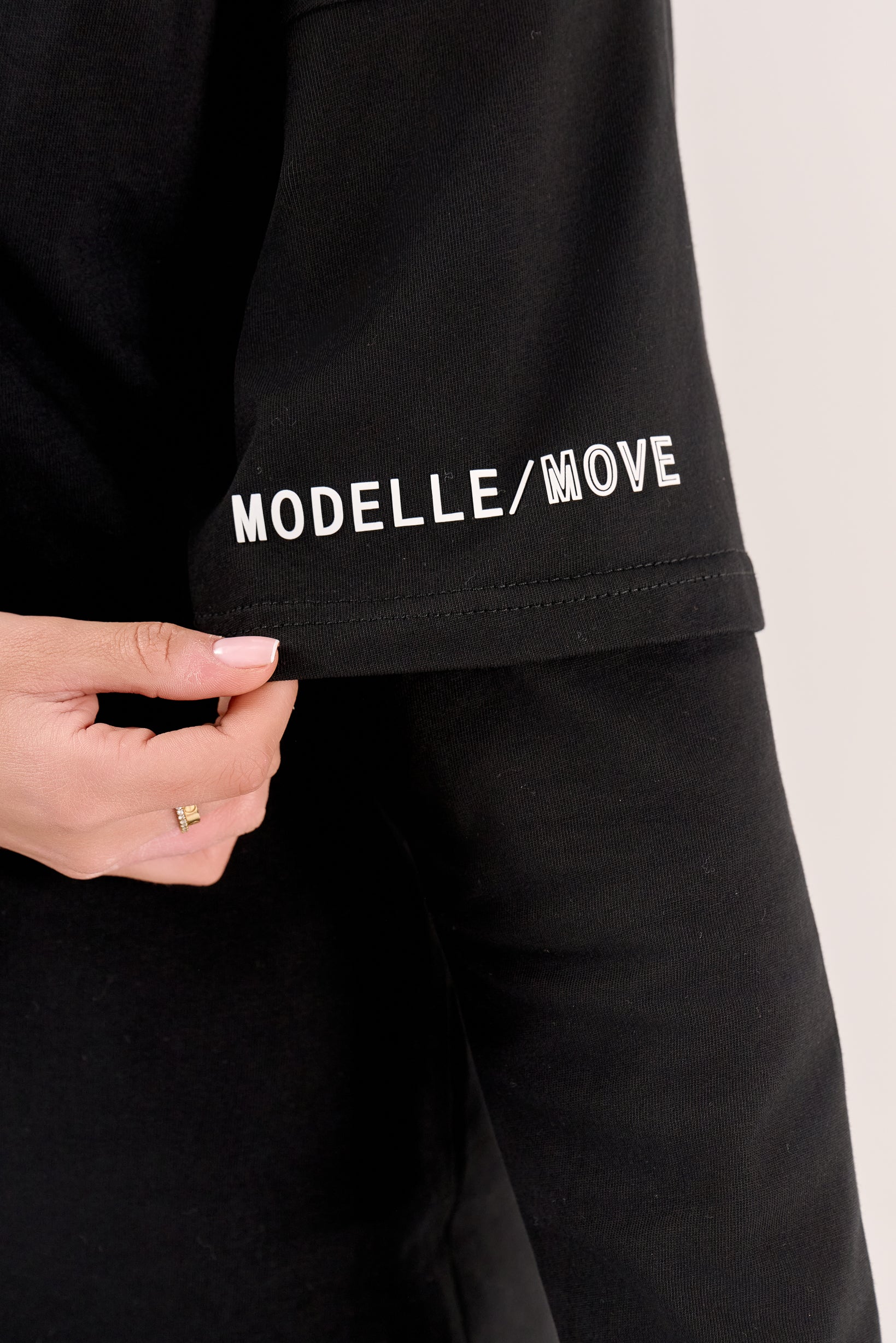 Modelle/Move Dynamic Top