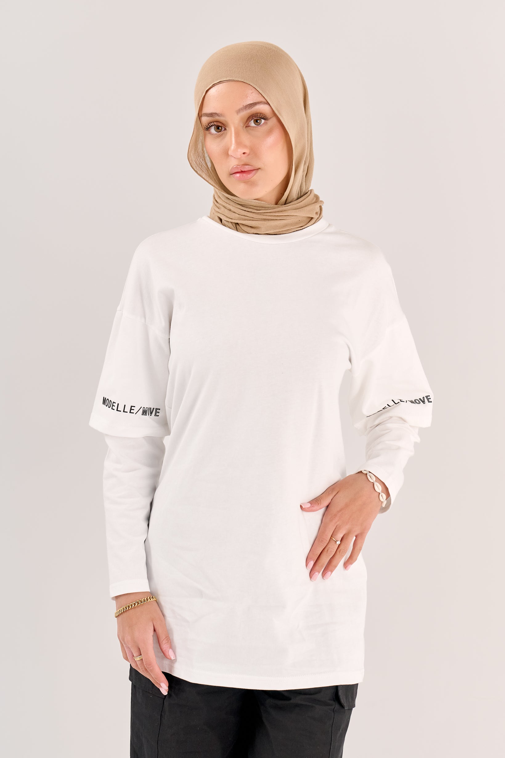 Modelle/Move Dynamic Top