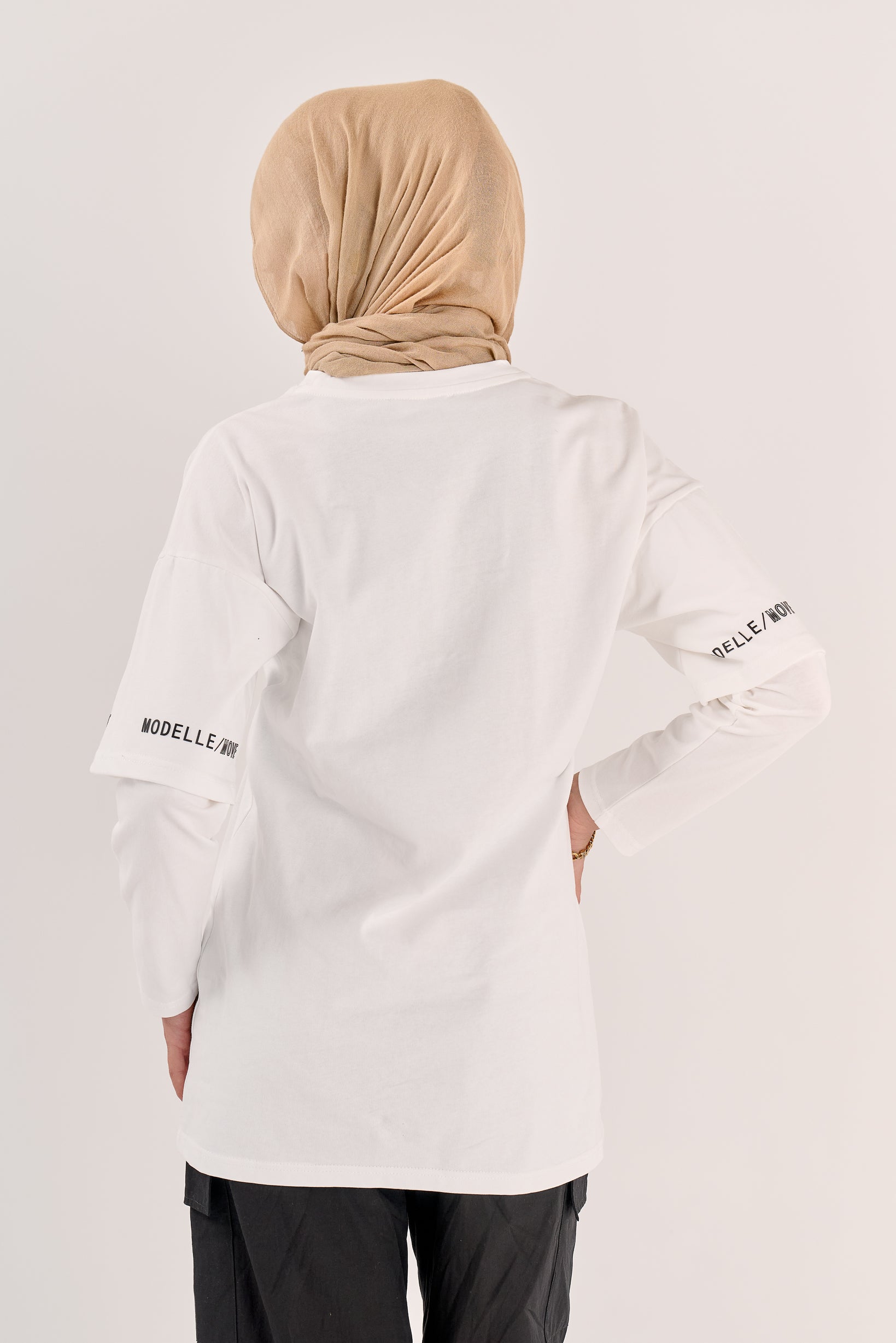 Modelle/Move Dynamic Top