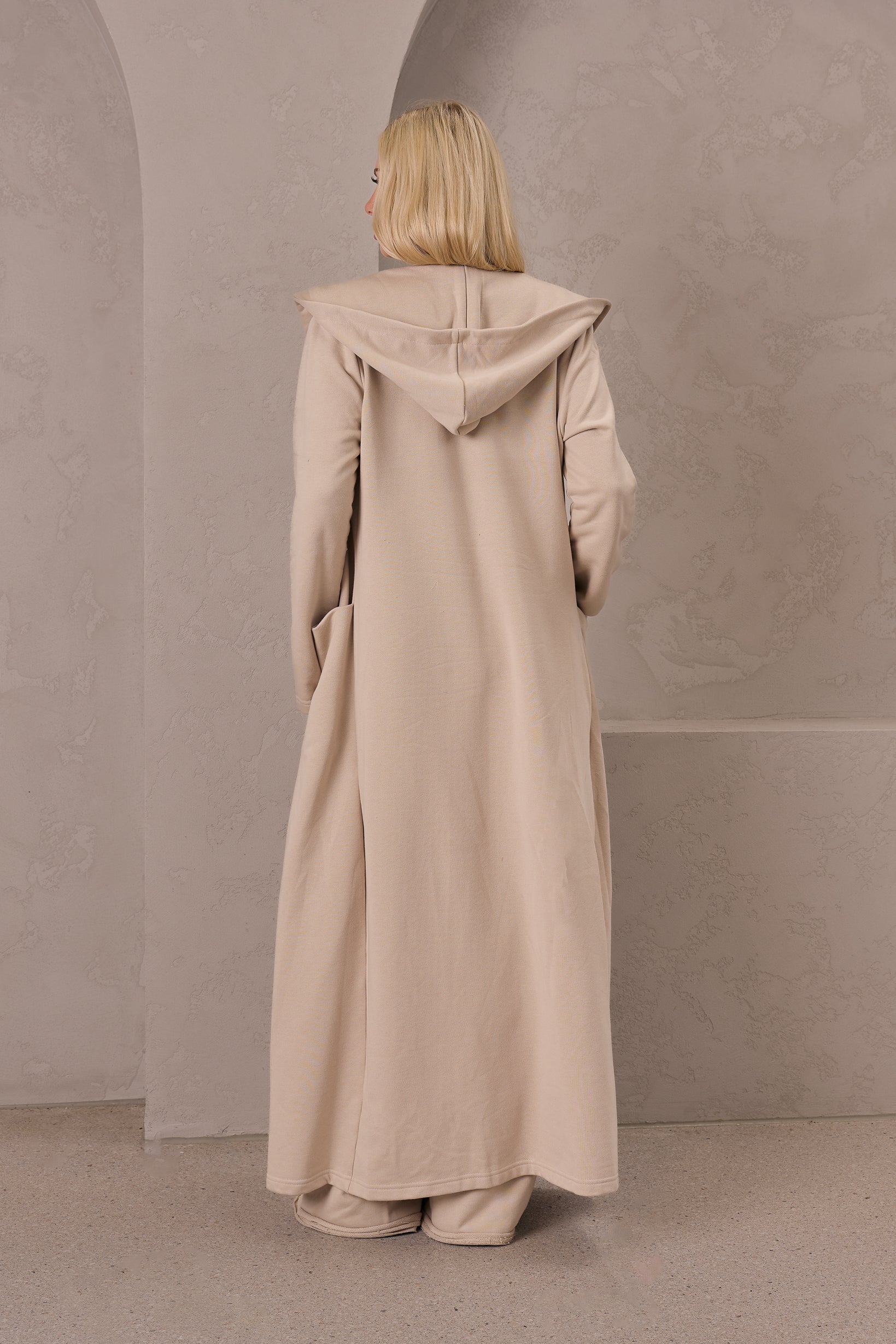 MM0020-Beige-cardigan