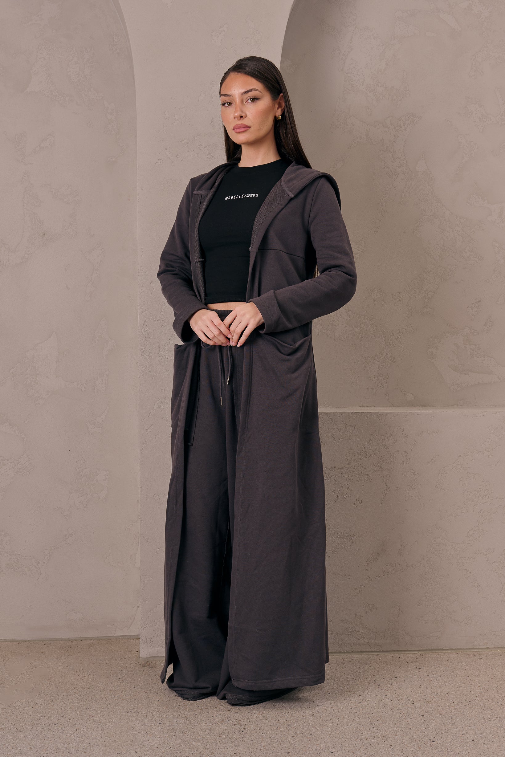 MM0020-chrcoal-cardigan