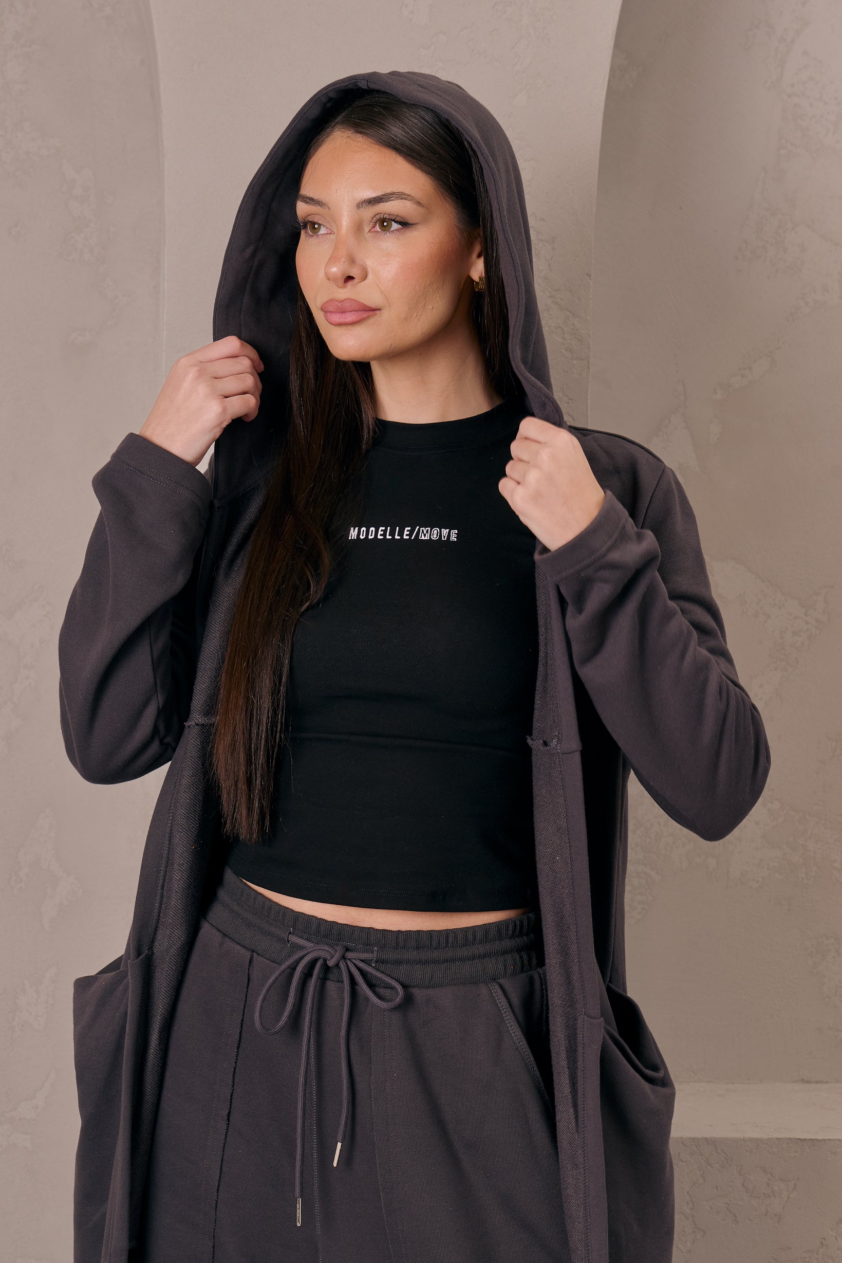 MM0020-chrcoal-cardigan