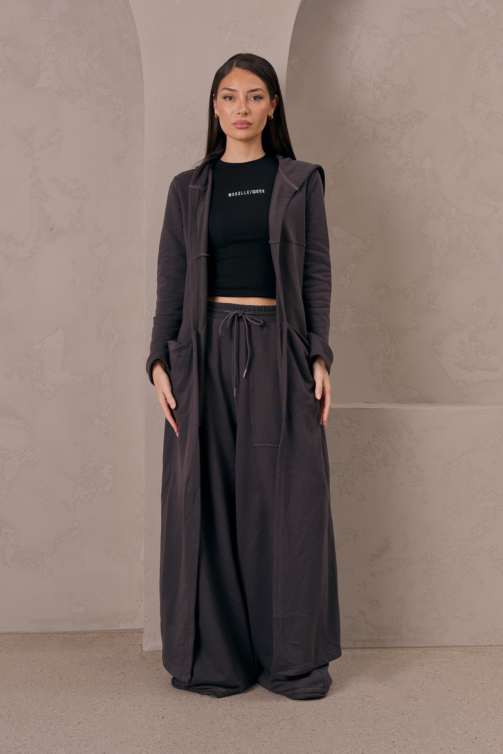 MM0020-chrcoal-cardigan