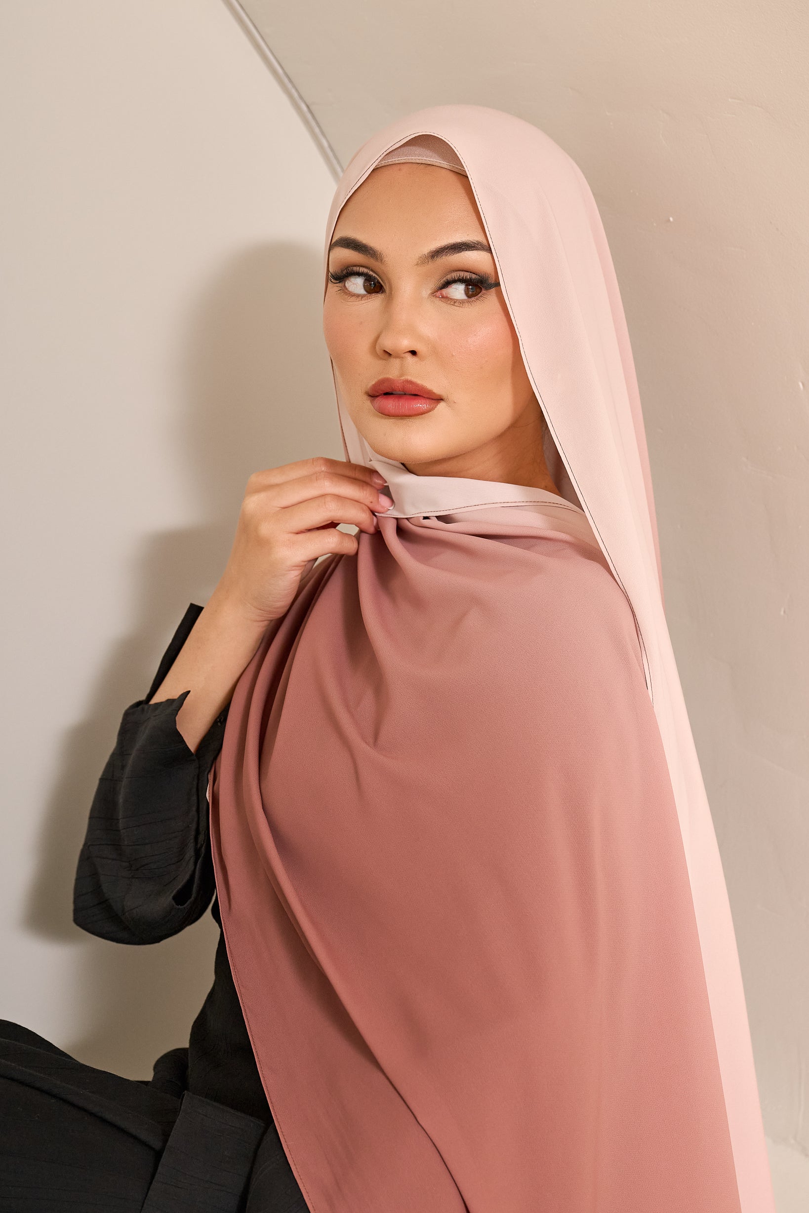 OCS001-auburn-shawl-hijab