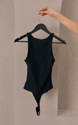 Q19759-Bla-bodysuit