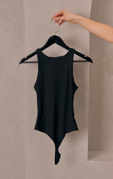 Q19759-Bla-bodysuit