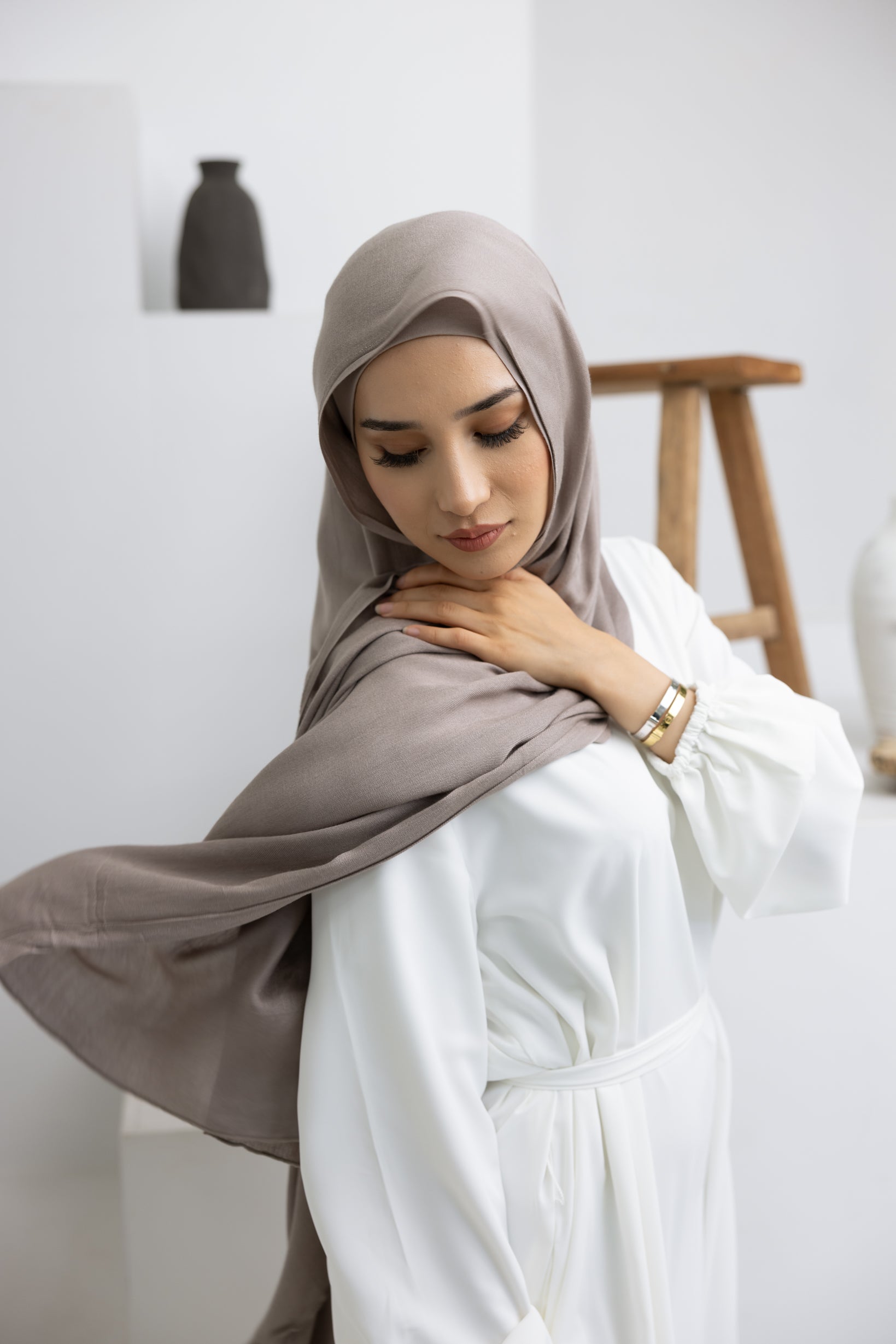 SC00009-4-SilverGrey-shawl-hijab-cotton